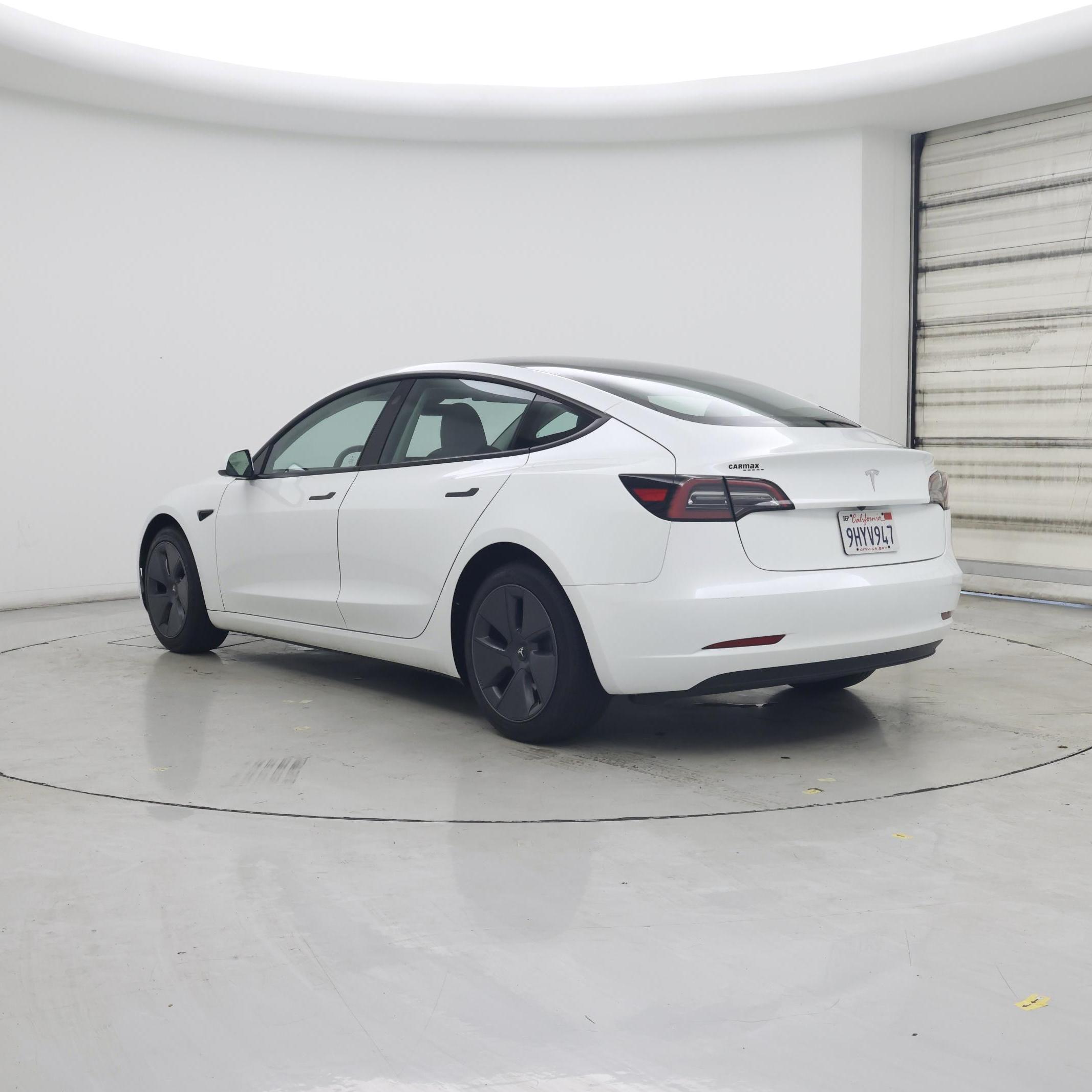 Thumbnail: 2023 Tesla Model 3 - 2