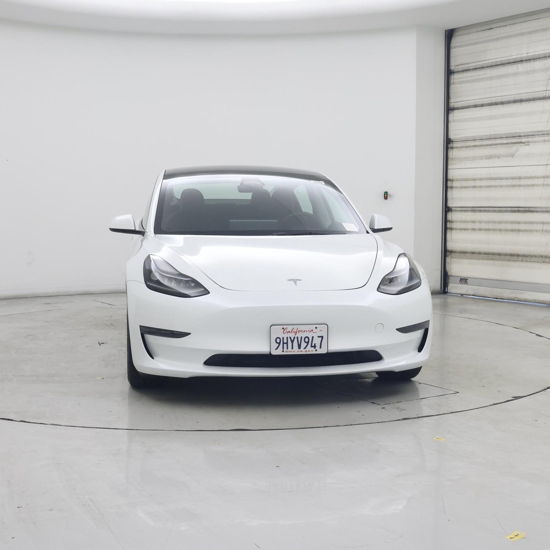 Thumbnail: 2023 Tesla Model 3 - 5