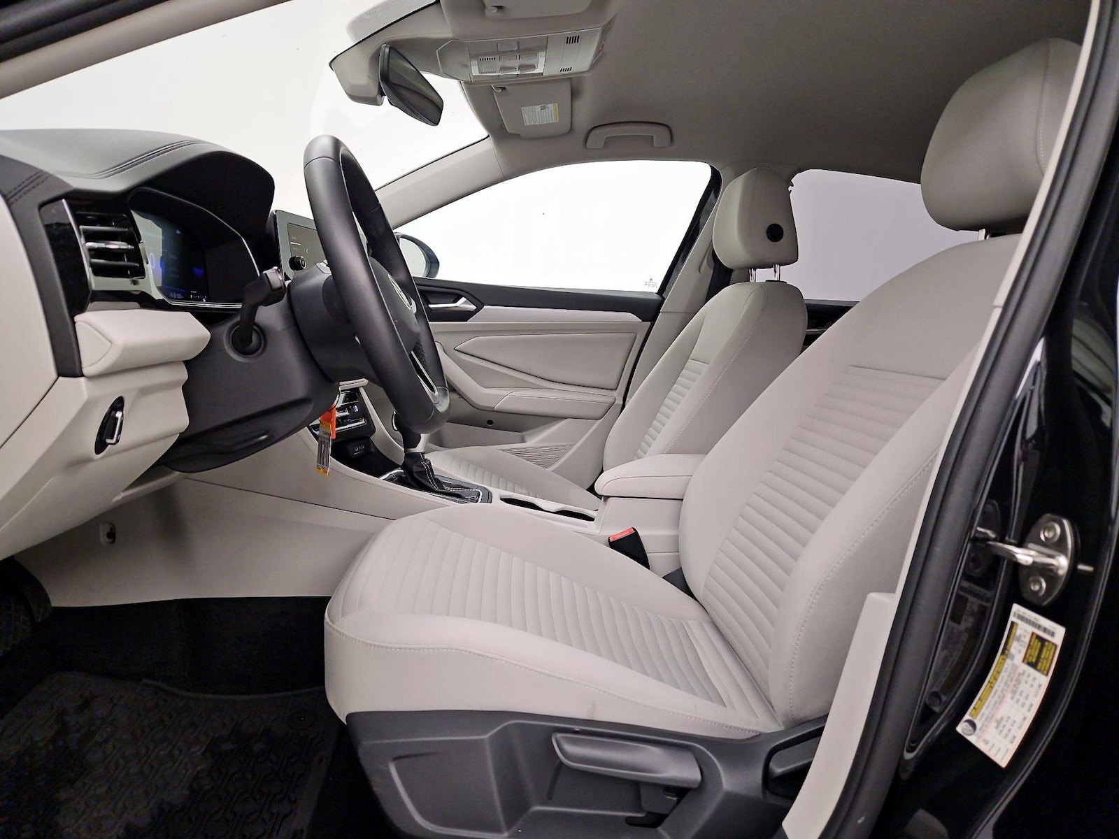 2025 Volkswagen Jetta S - Photo 12