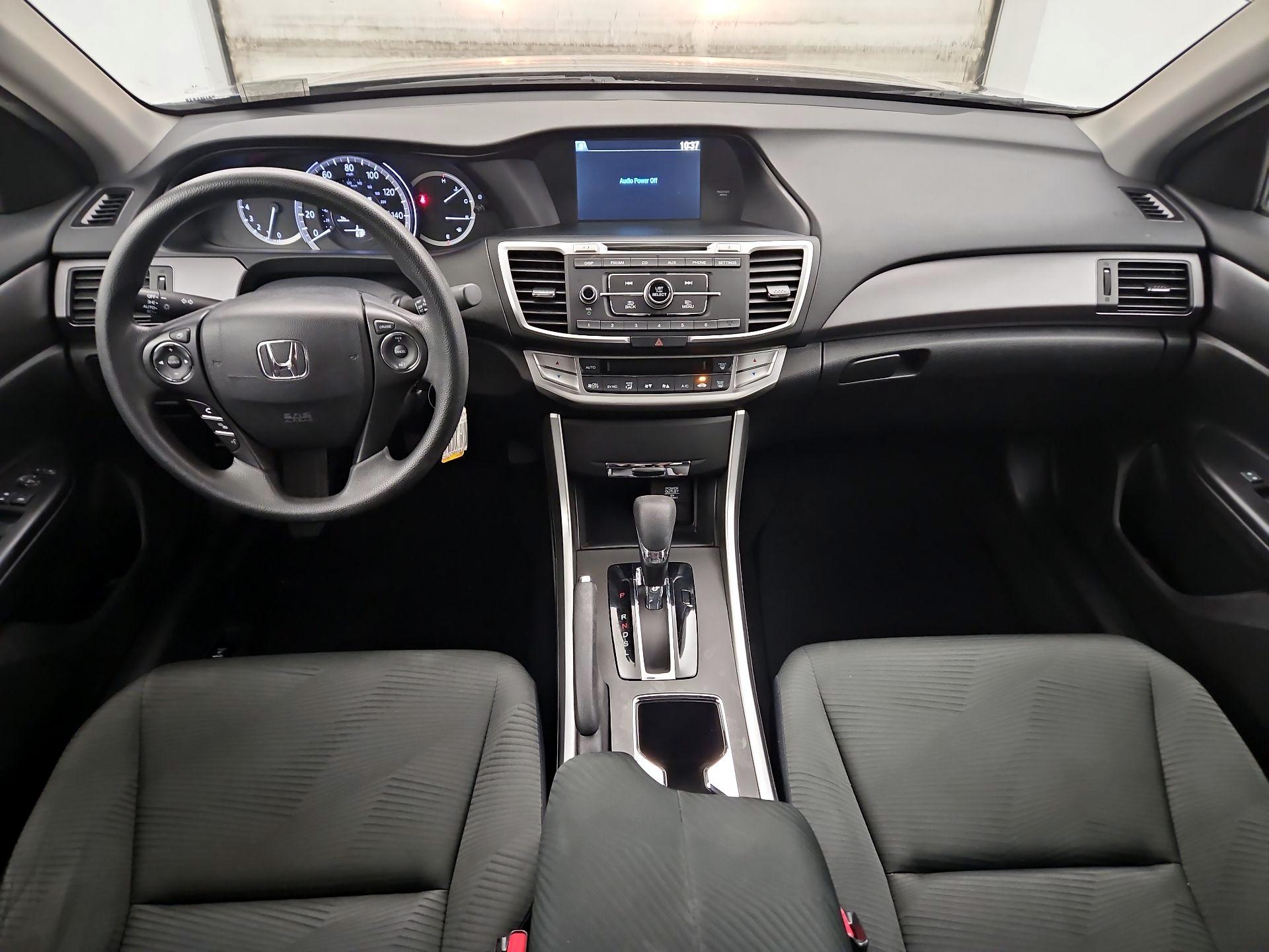 Thumbnail: 2015 Honda Accord - 9