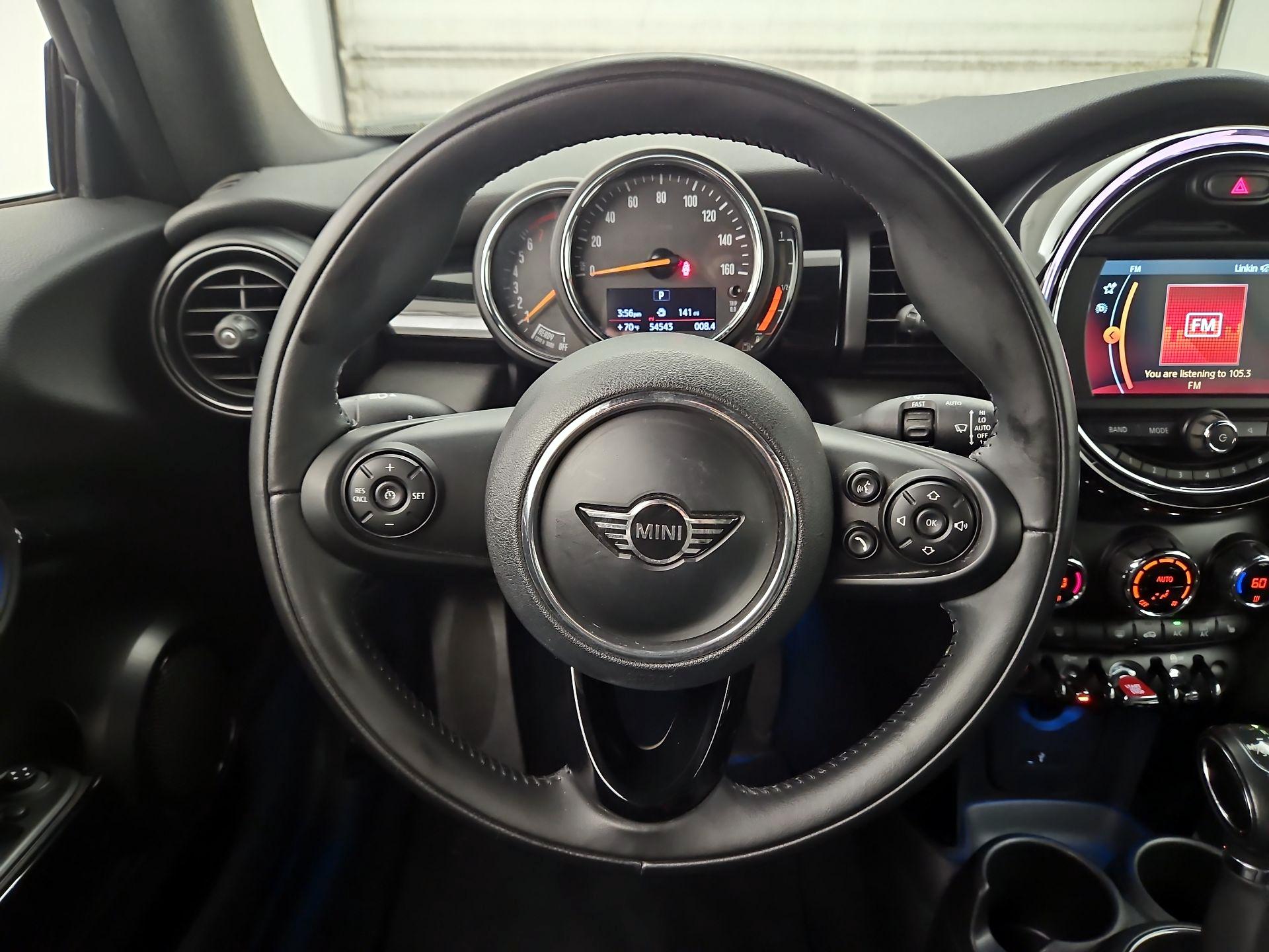 Thumbnail: 2019 MINI Cooper - 10