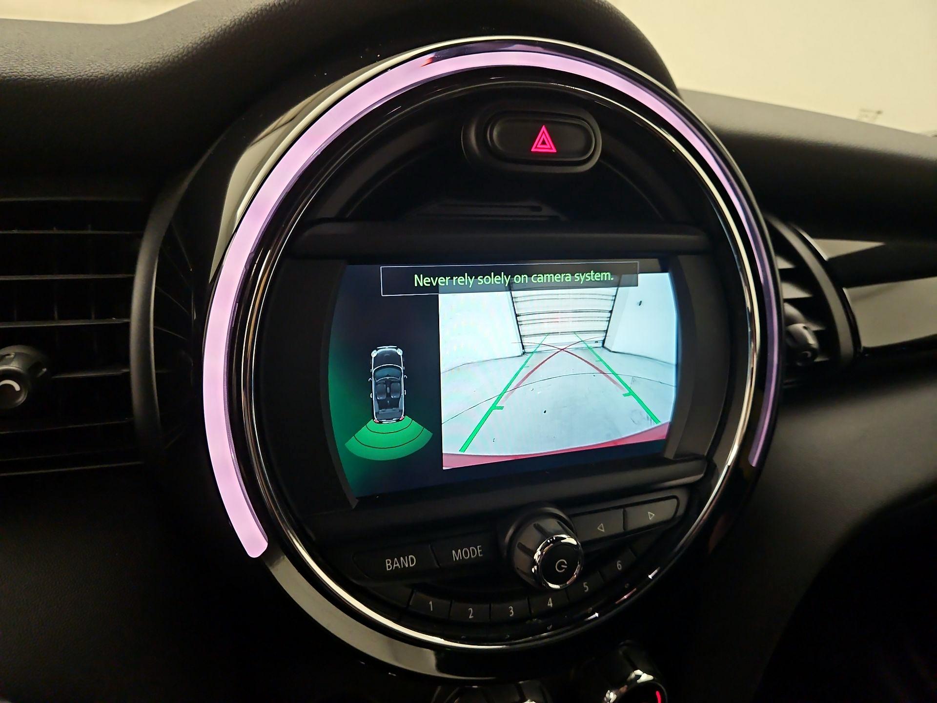 Thumbnail: 2019 MINI Cooper - 14