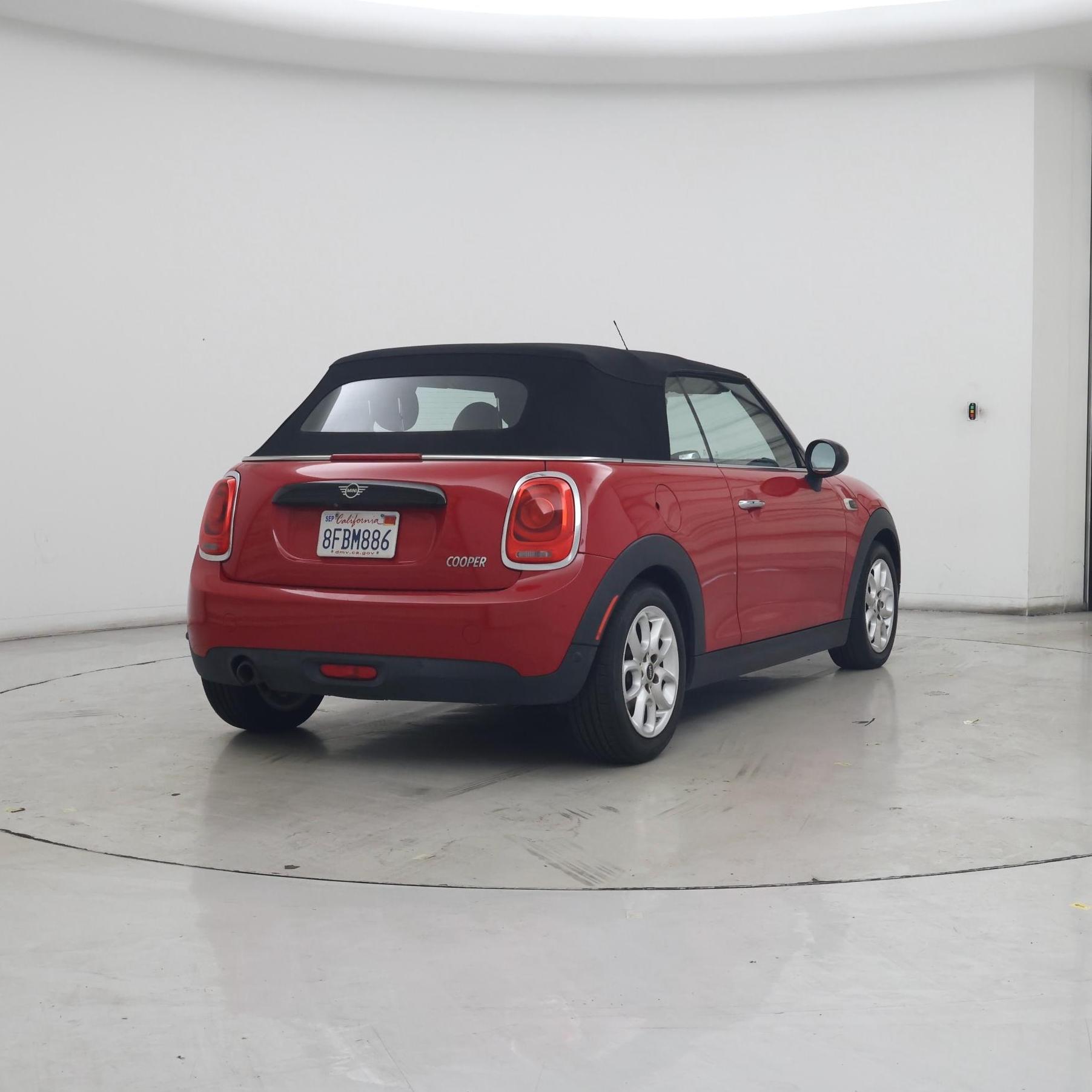 Thumbnail: 2019 MINI Cooper - 8