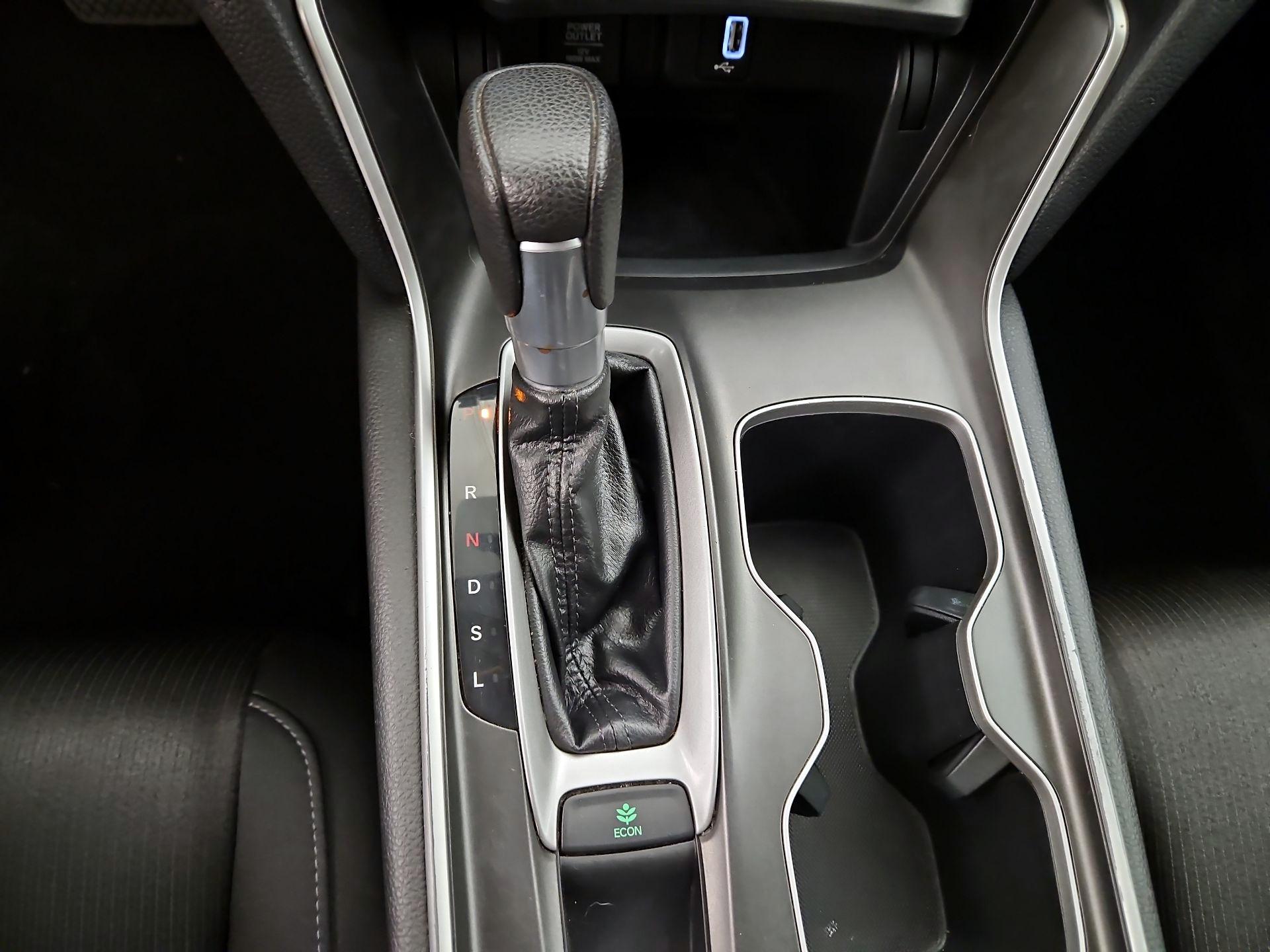 Thumbnail: 2020 Honda Accord - 17