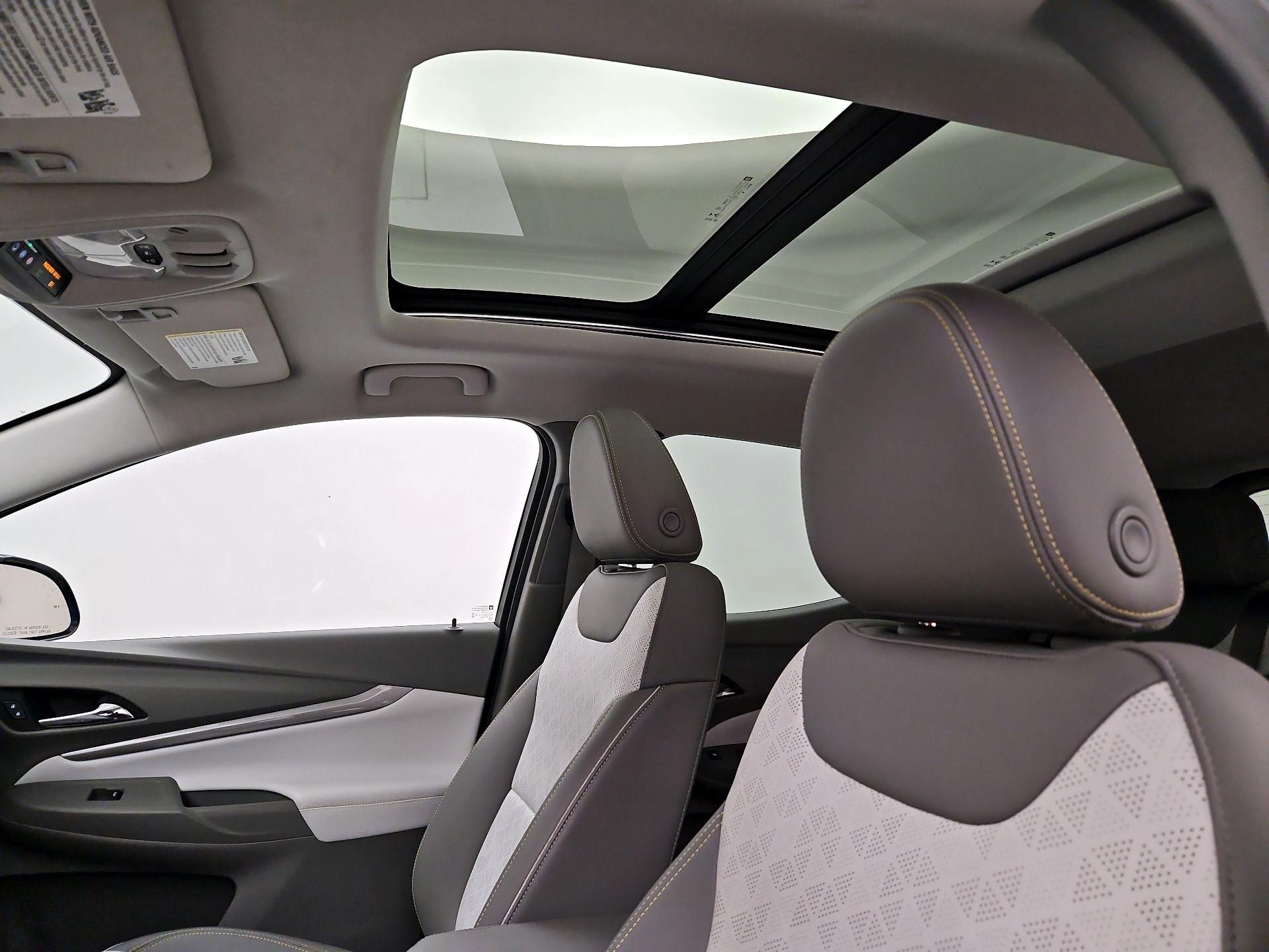 Thumbnail: 2022 Chevrolet Bolt EUV - 20