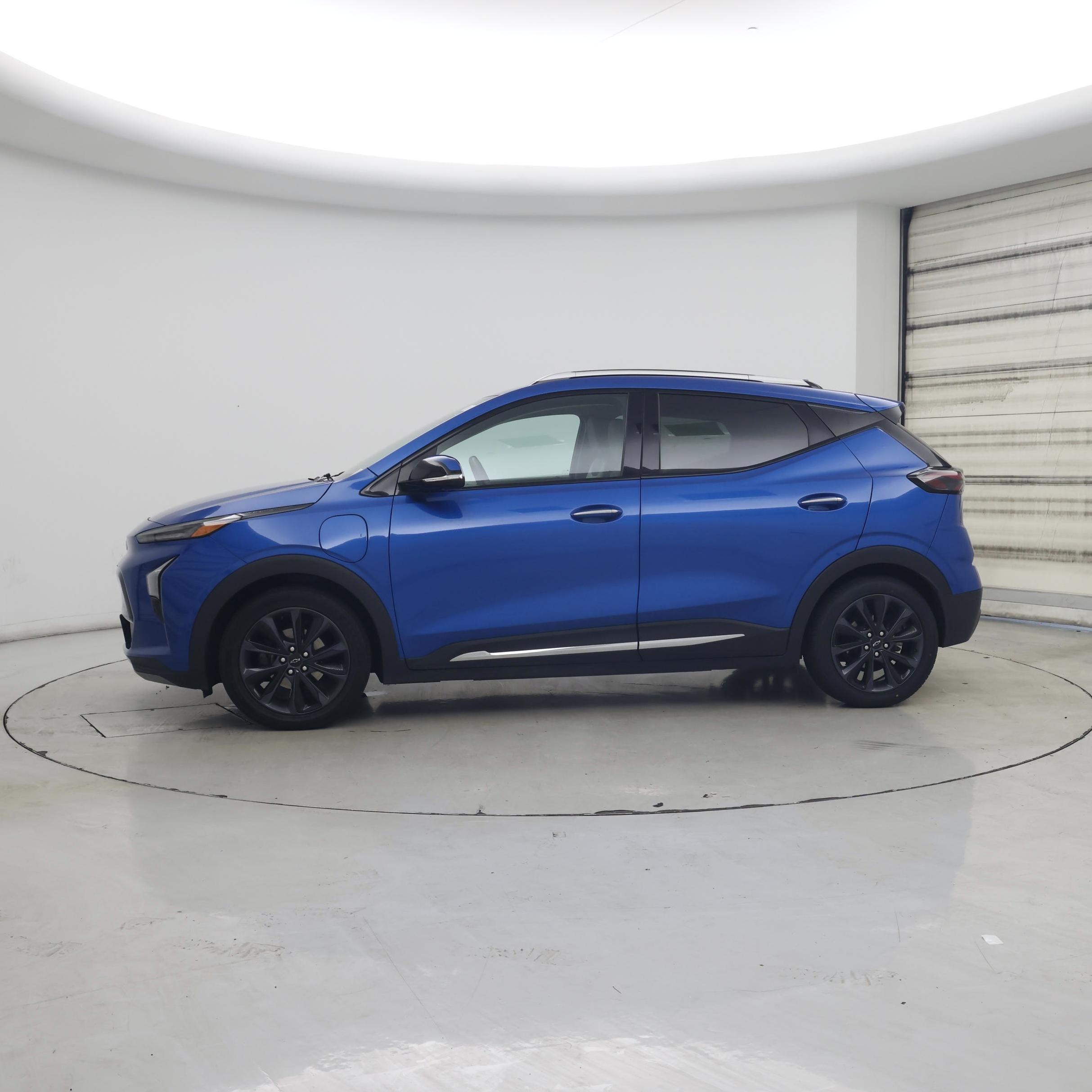 Thumbnail: 2022 Chevrolet Bolt EUV - 3