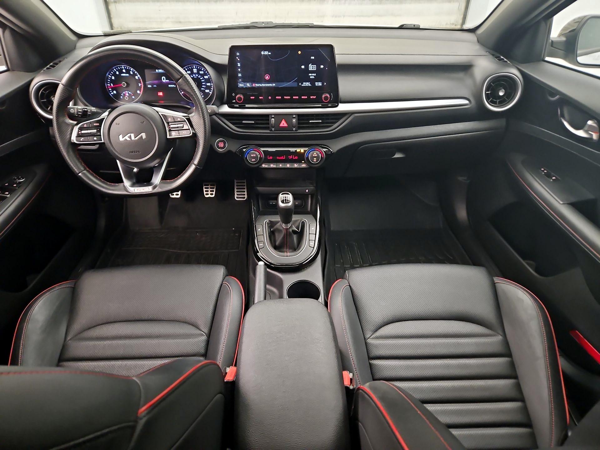 Thumbnail: 2023 Kia Forte - 9