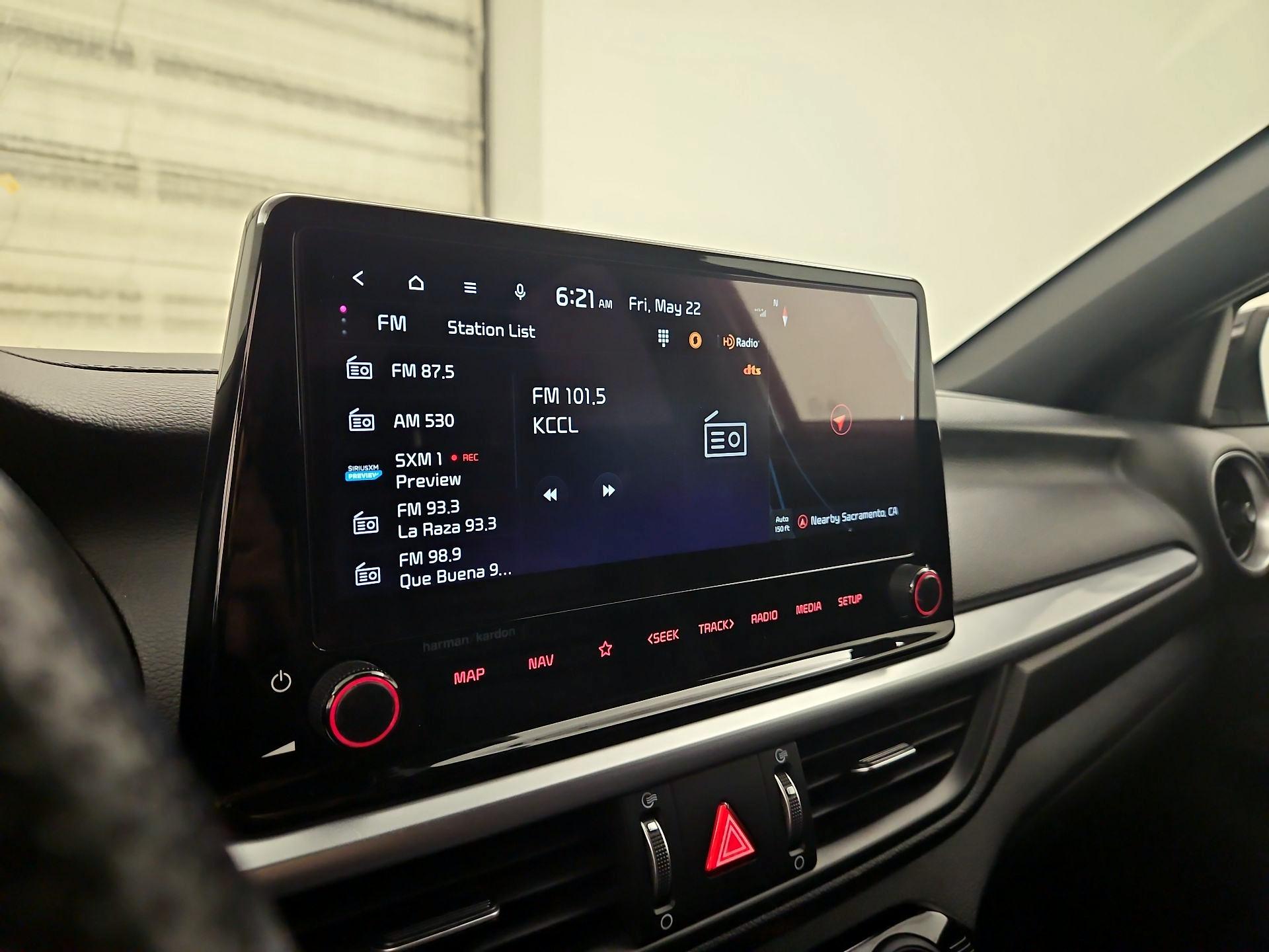 Thumbnail: 2023 Kia Forte - 16