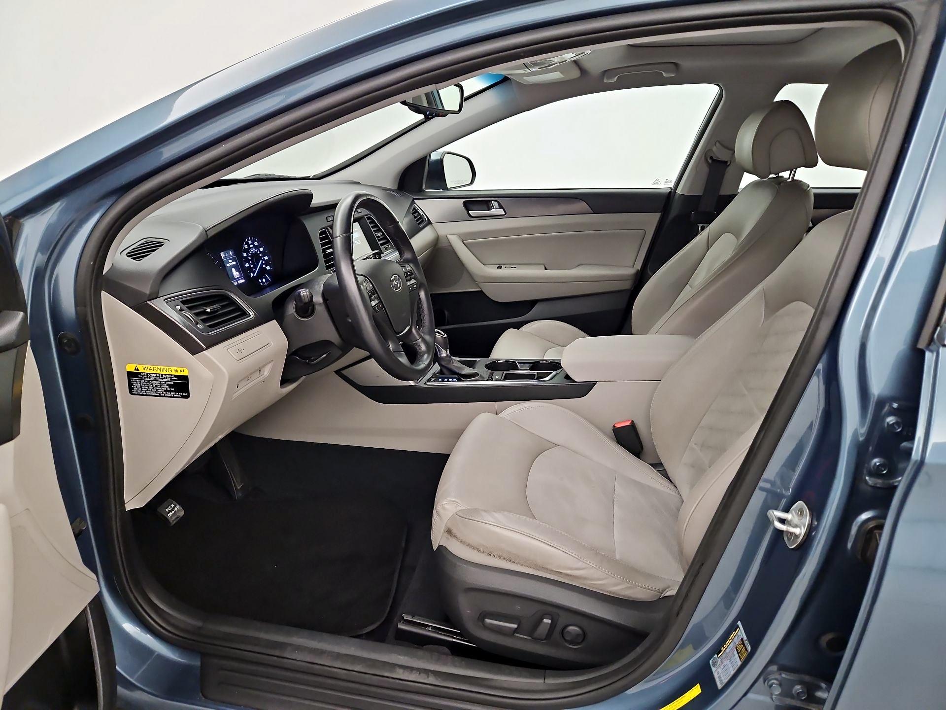 Thumbnail: 2017 Hyundai Sonata - 11