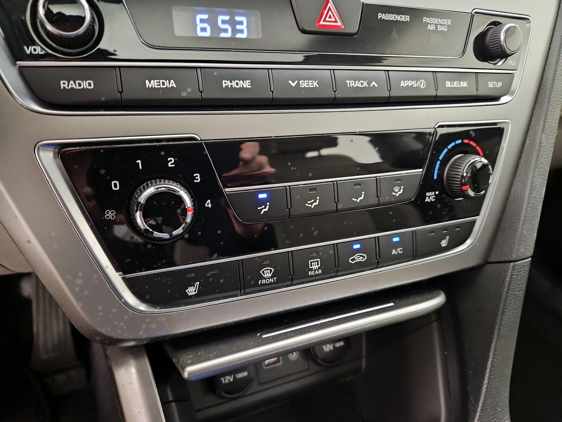 Thumbnail: 2017 Hyundai Sonata - 16