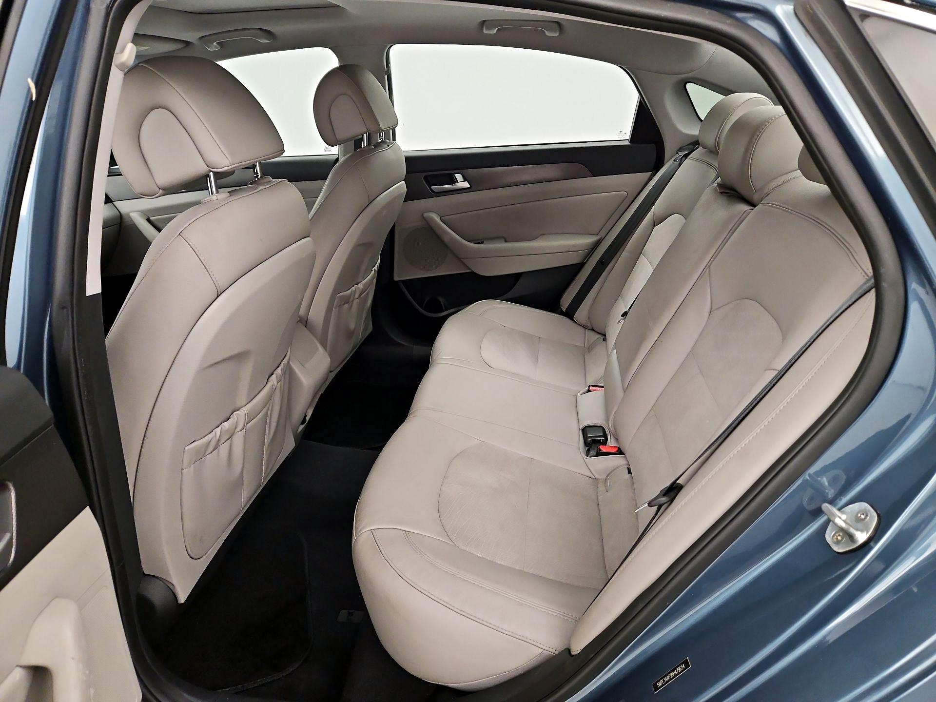 Thumbnail: 2017 Hyundai Sonata - 20