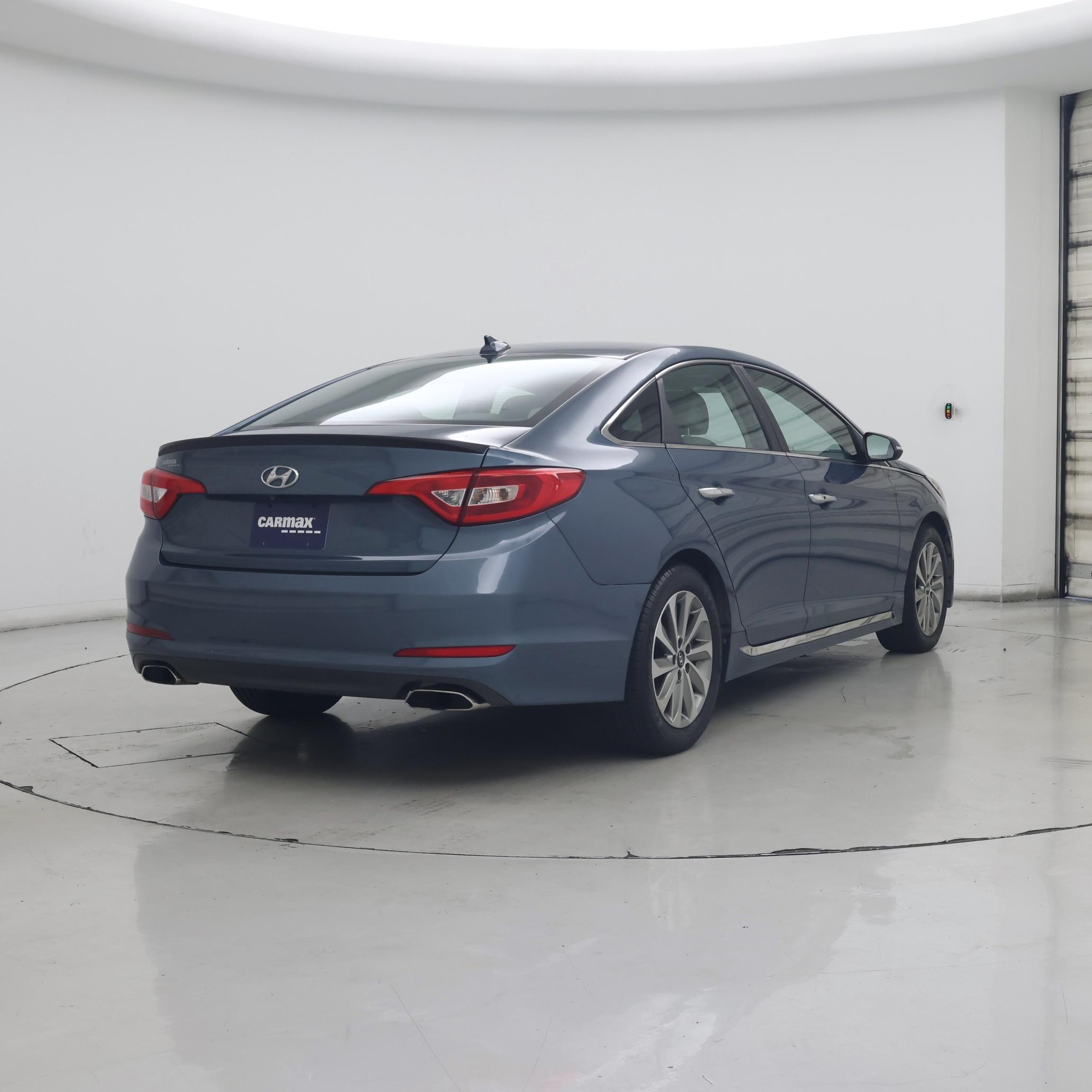 Thumbnail: 2017 Hyundai Sonata - 8