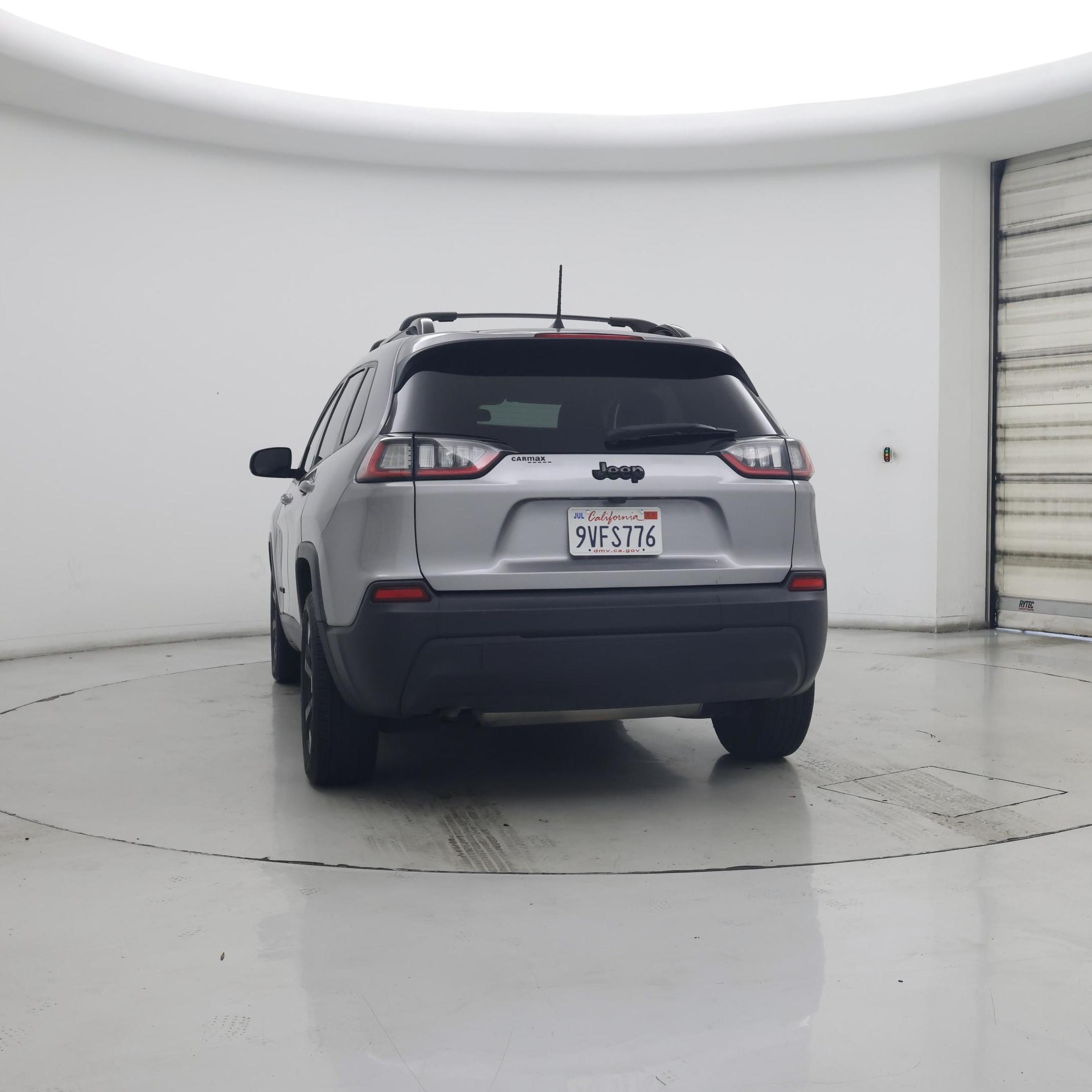 Thumbnail: 2019 Jeep Cherokee - 6