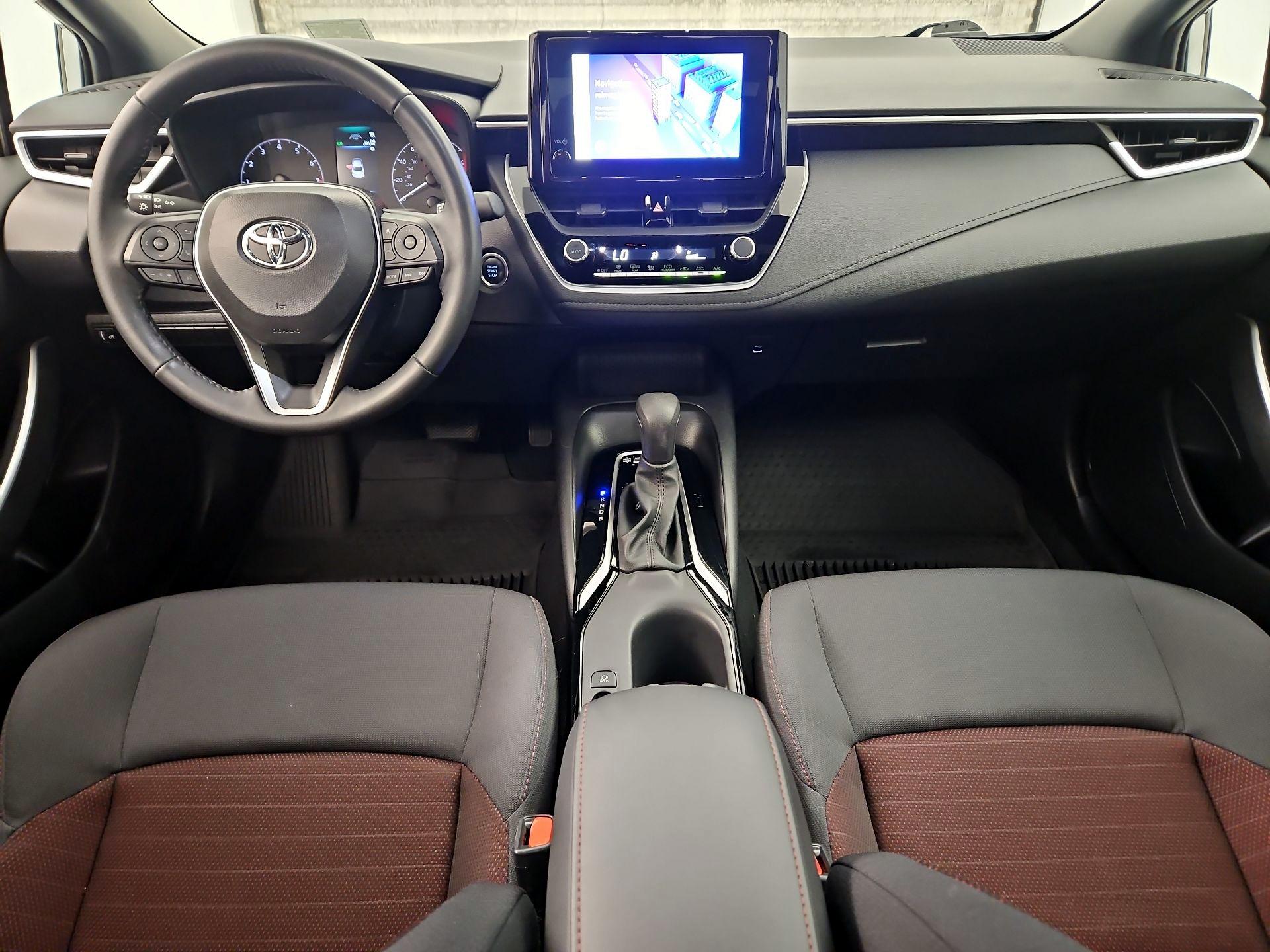 Thumbnail: 2024 Toyota Corolla - 9