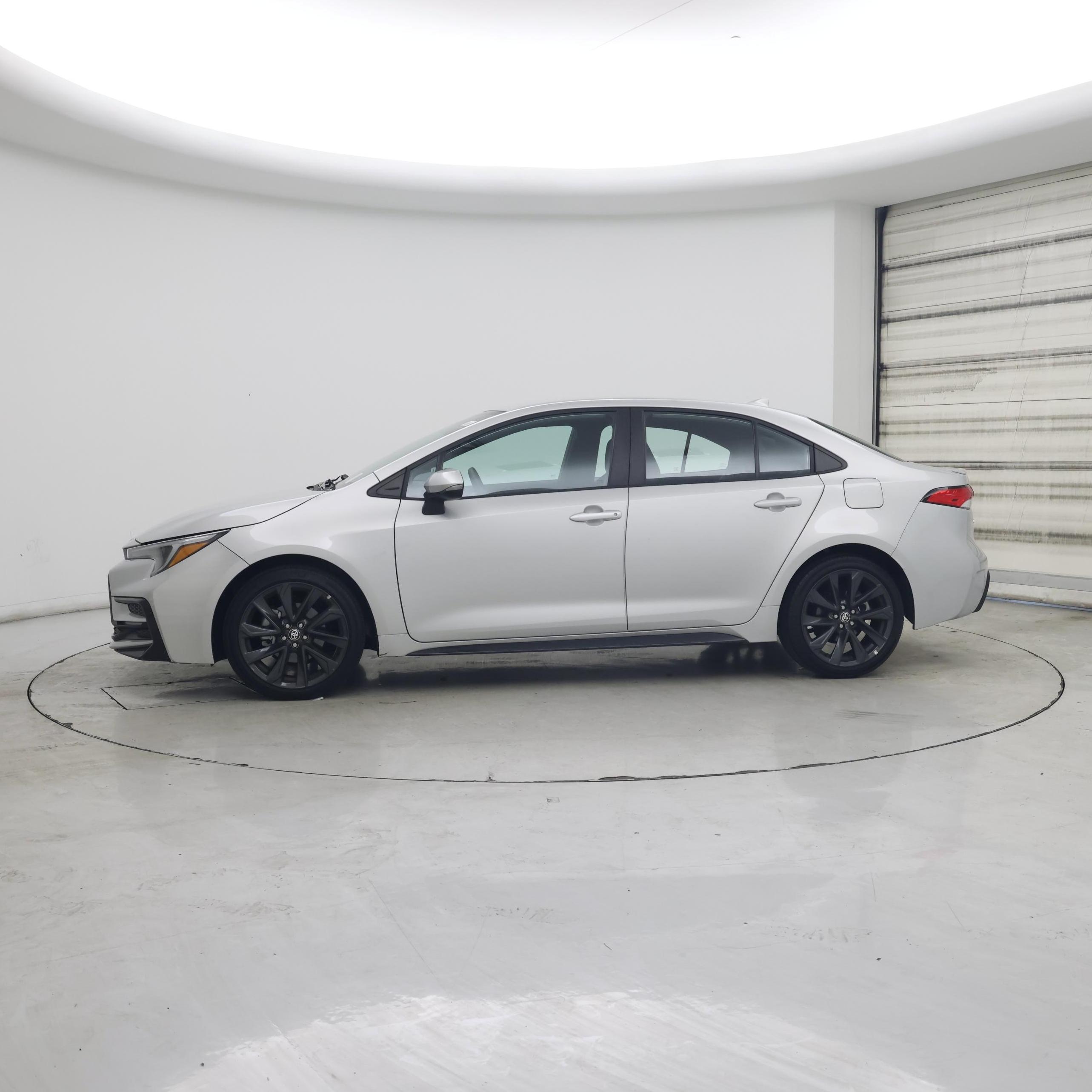 Thumbnail: 2024 Toyota Corolla - 3