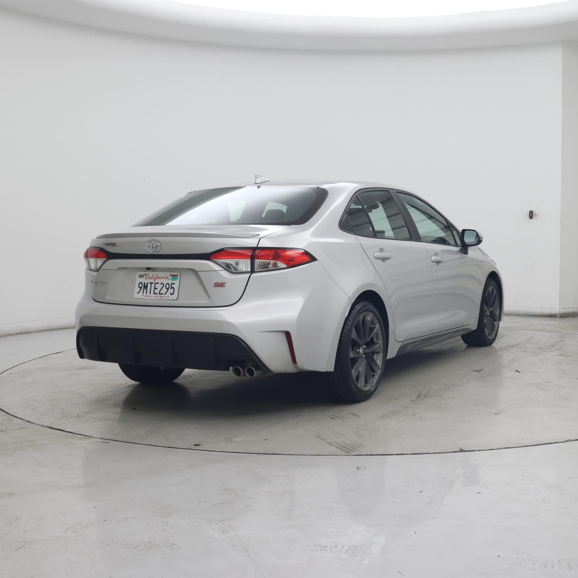 Thumbnail: 2024 Toyota Corolla - 8