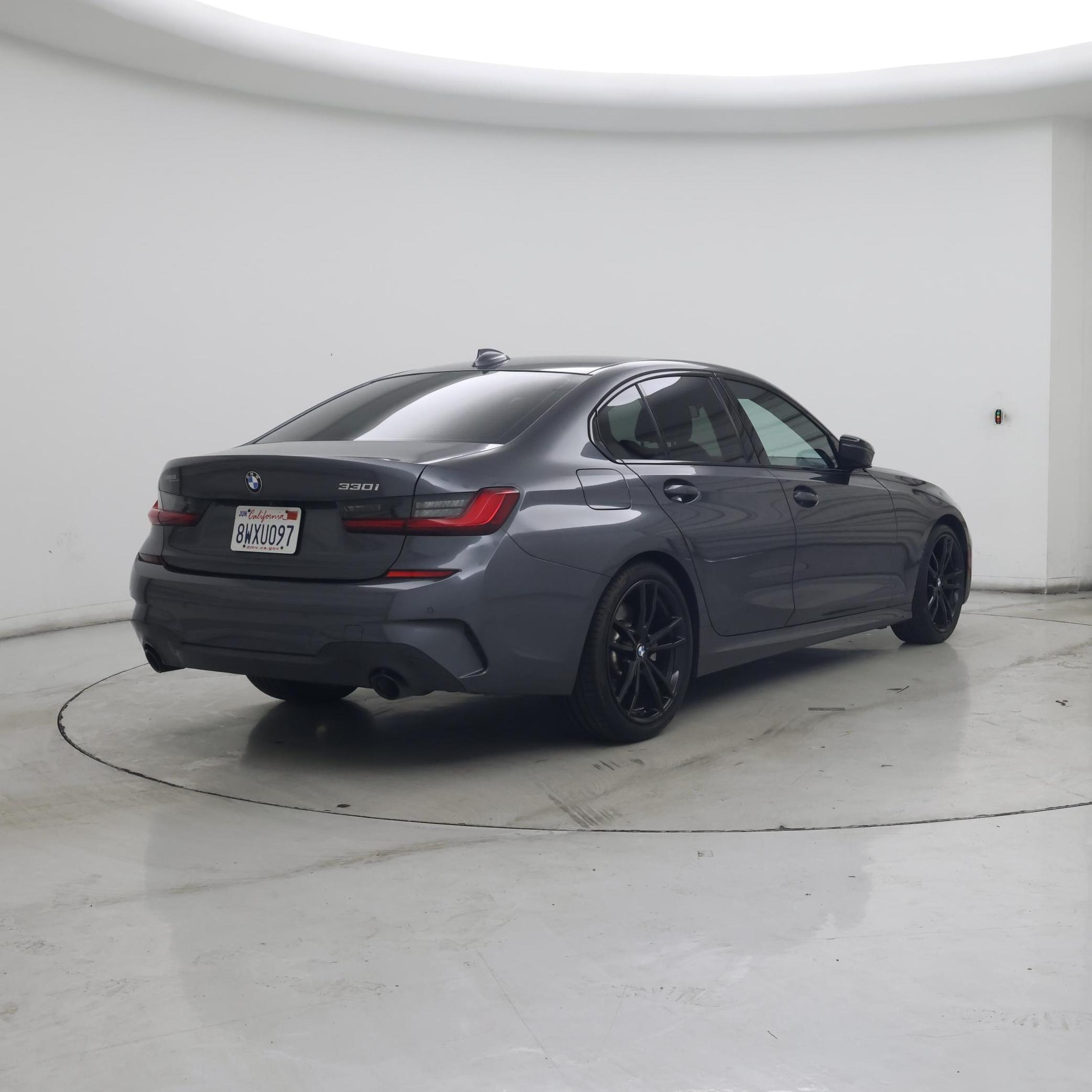 Thumbnail: 2021 BMW 3 Series - 8