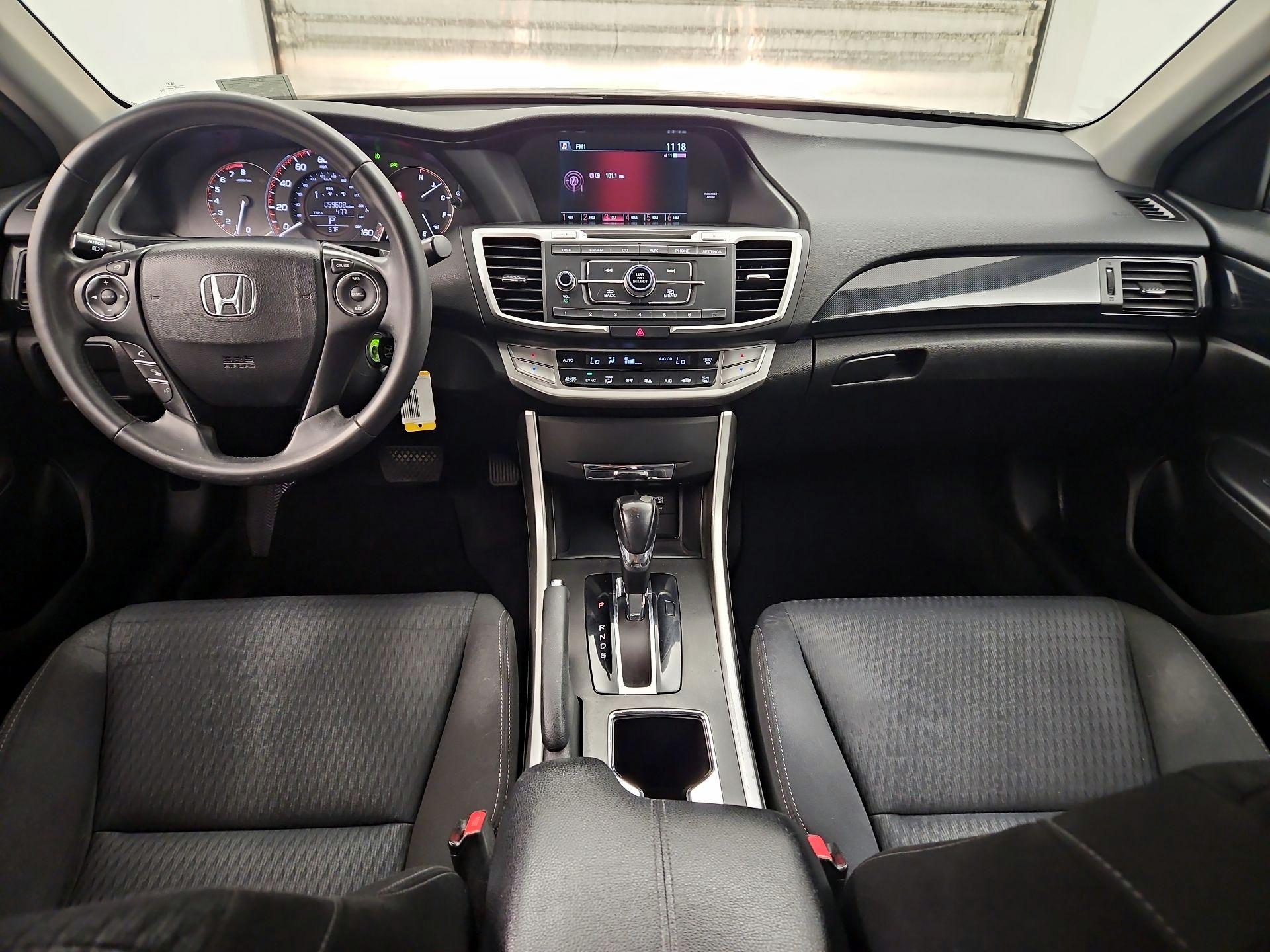 Thumbnail: 2015 Honda Accord - 9