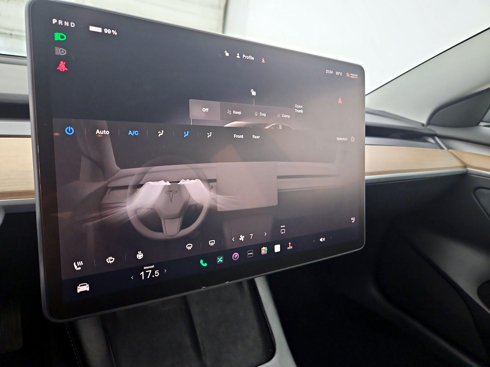 Thumbnail: 2023 Tesla Model 3 - 16