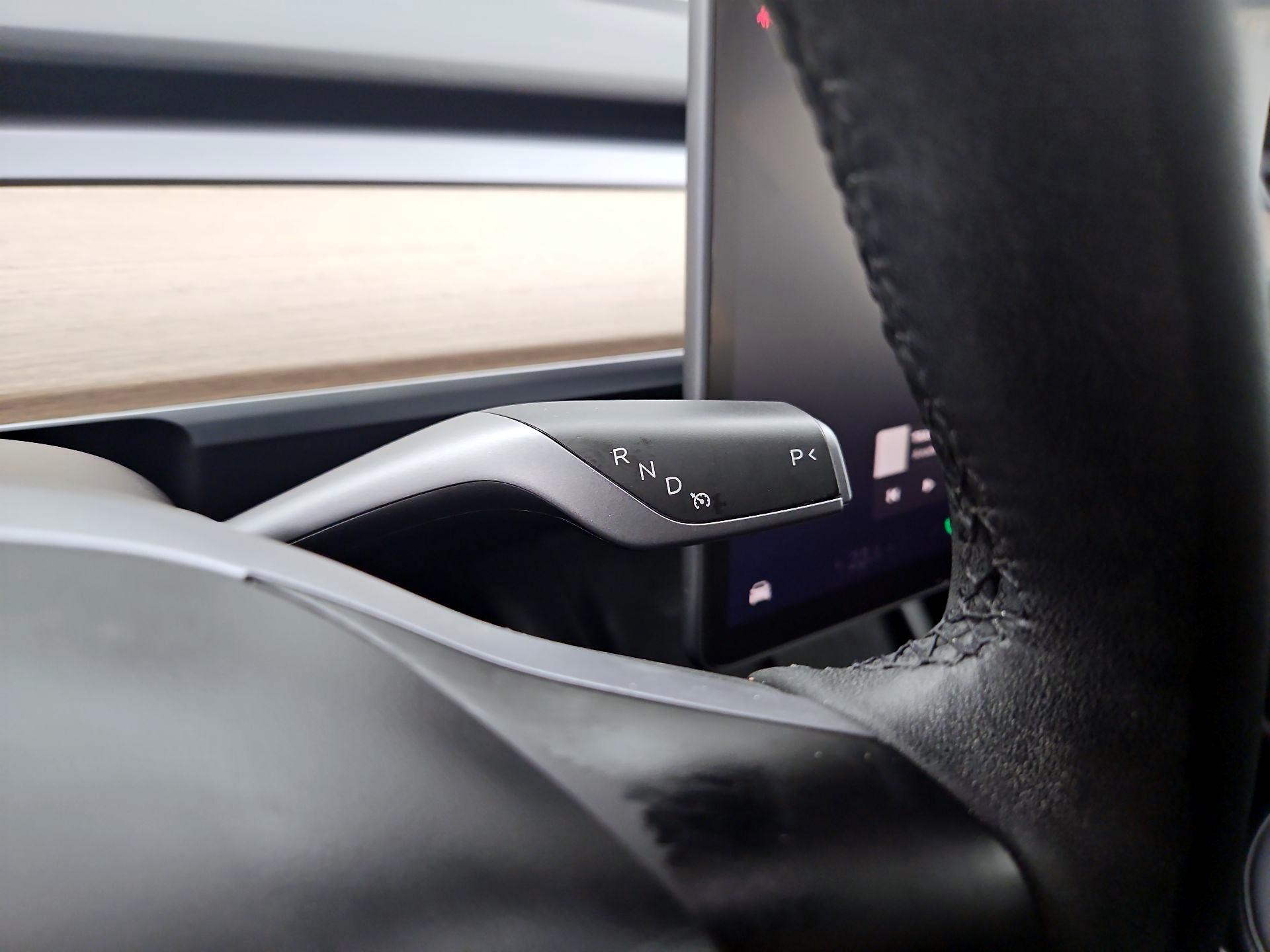 Thumbnail: 2023 Tesla Model 3 - 17