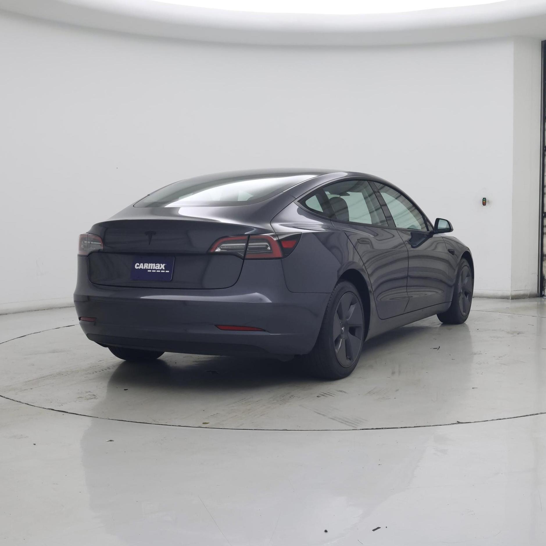 Thumbnail: 2023 Tesla Model 3 - 8