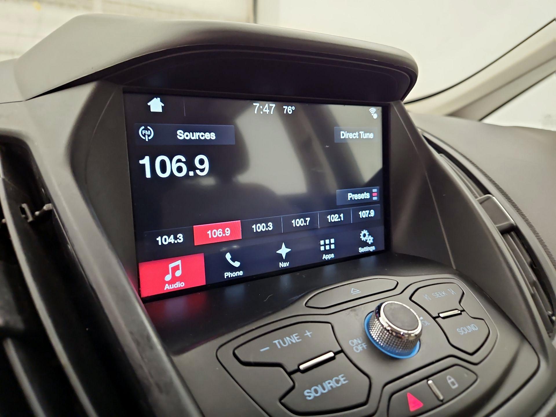 Thumbnail: 2016 Ford C-Max - 15