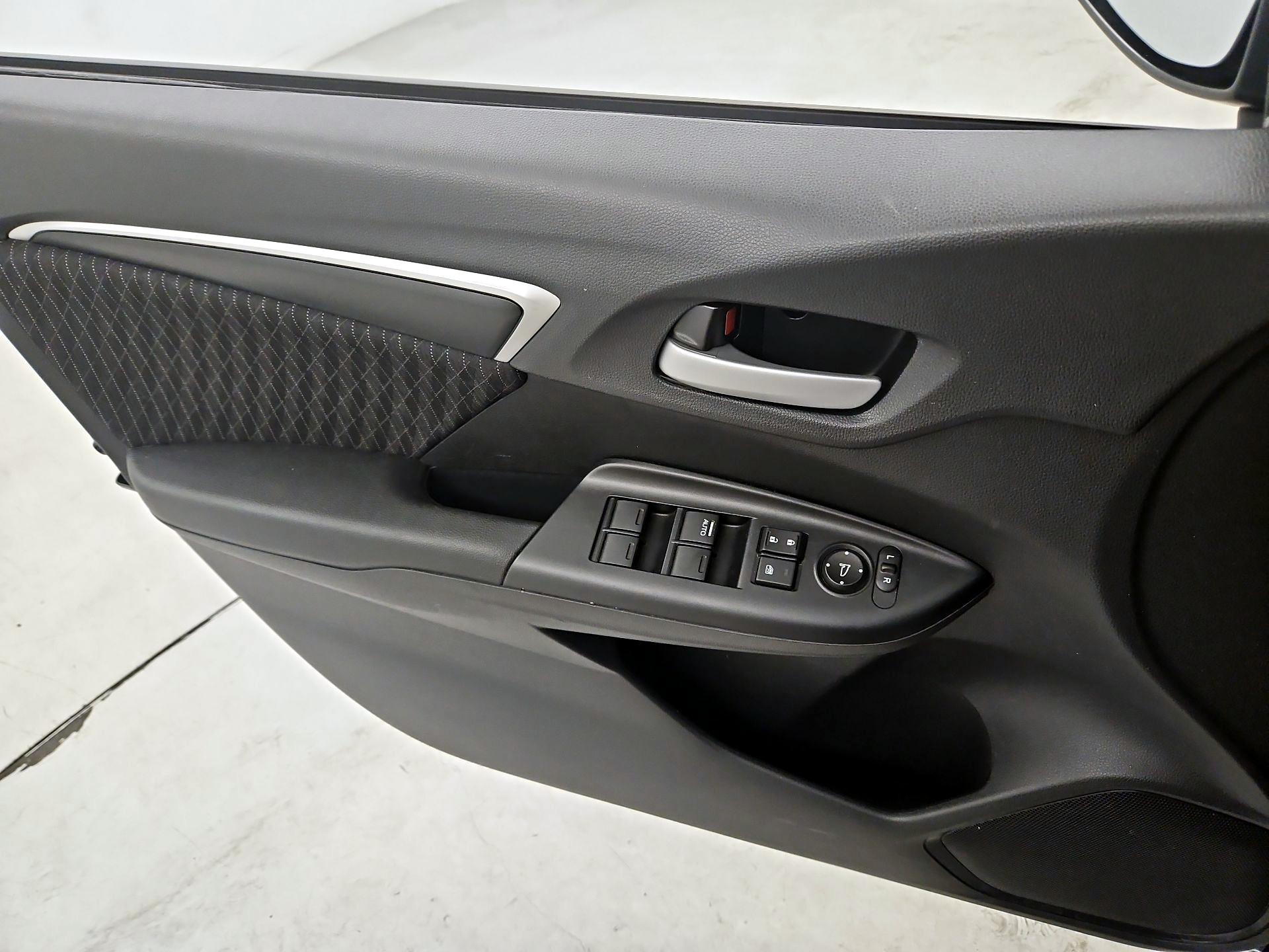 Thumbnail: 2019 Honda Fit - 12