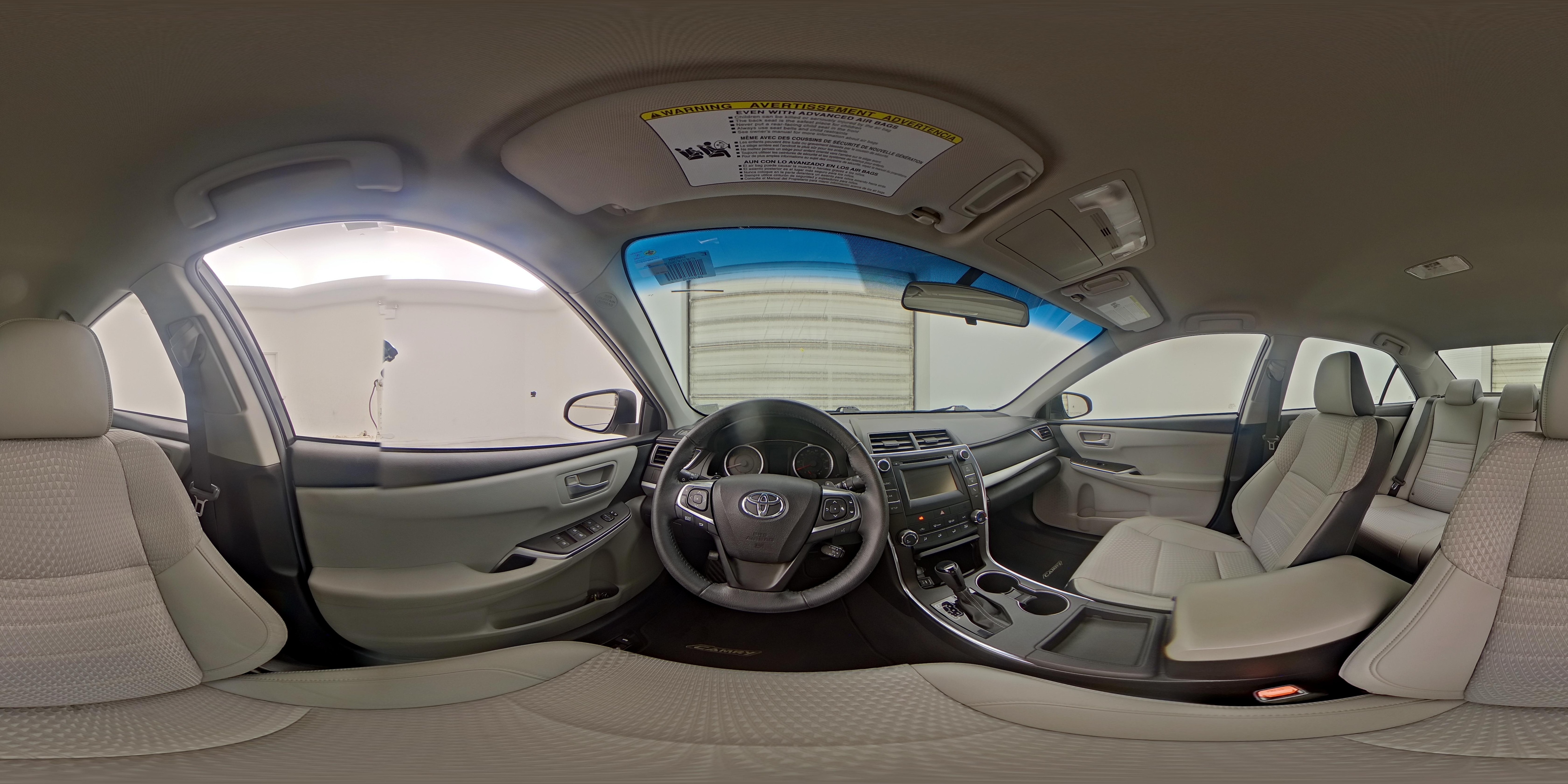 2015 Toyota Camry SE - Photo 25
