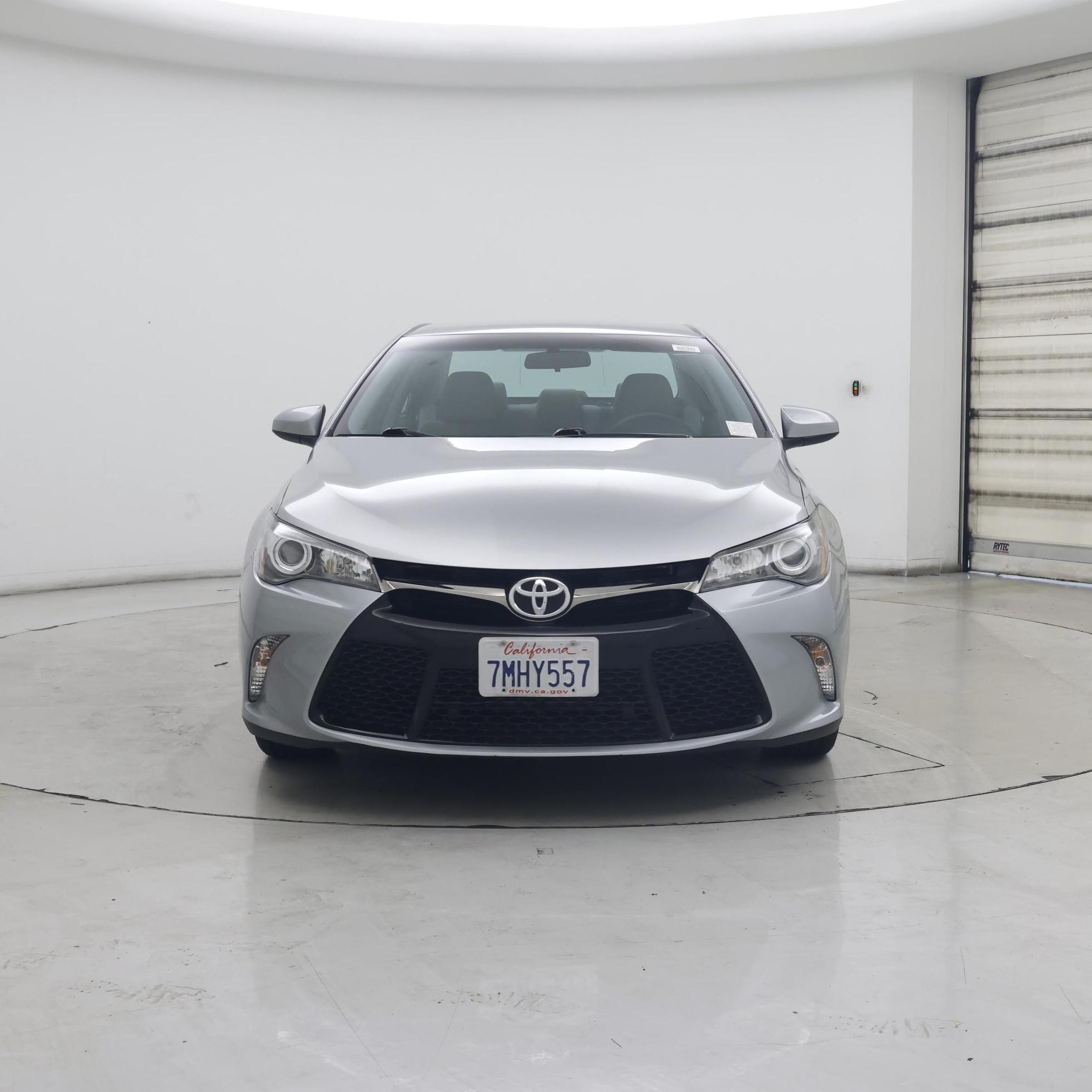 Thumbnail: 2015 Toyota Camry - 5