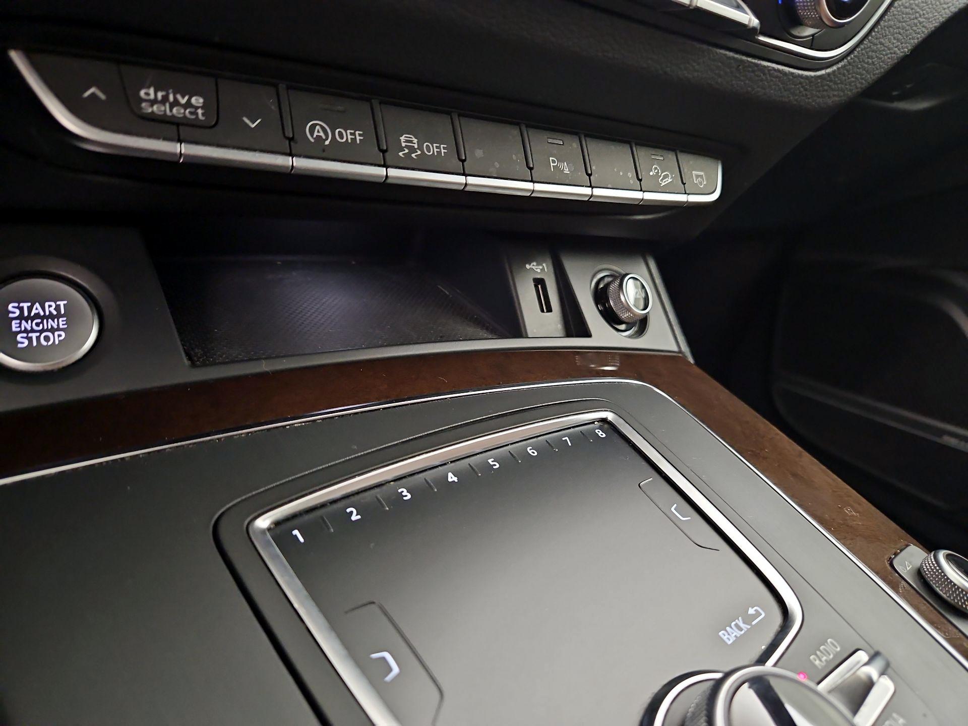 Thumbnail: 2018 Audi Q5 - 19