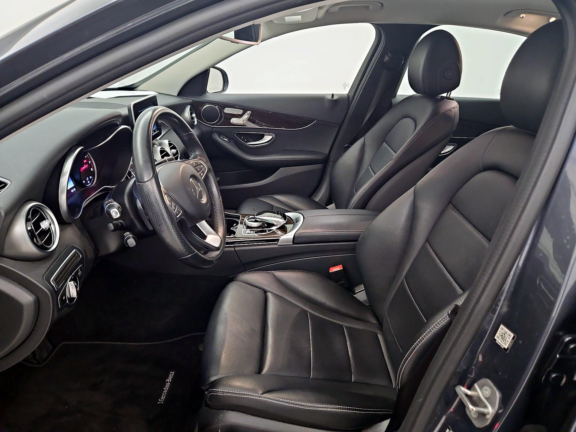 Thumbnail: 2016 Mercedes-Benz C-Class - 11