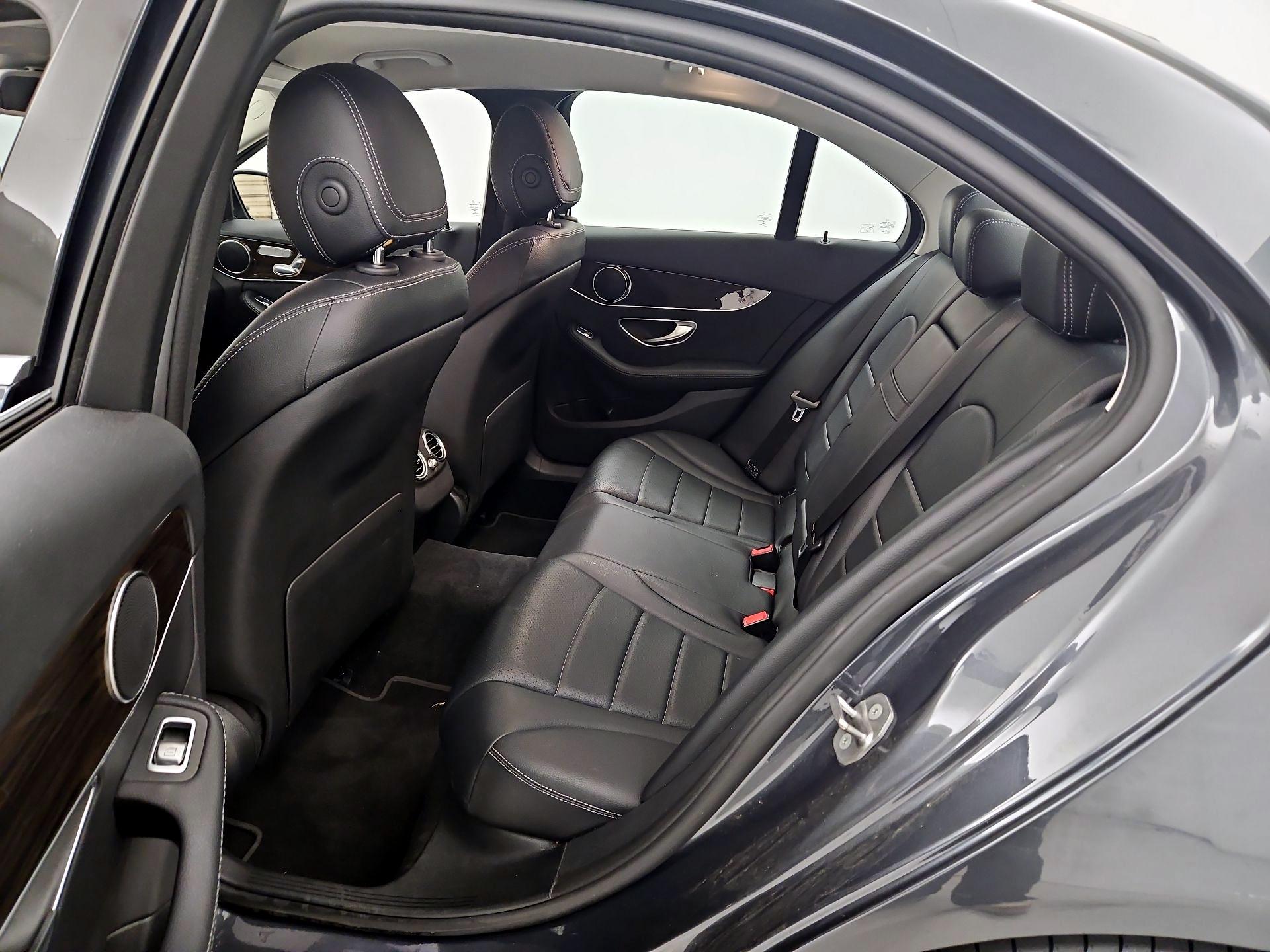 Thumbnail: 2016 Mercedes-Benz C-Class - 19