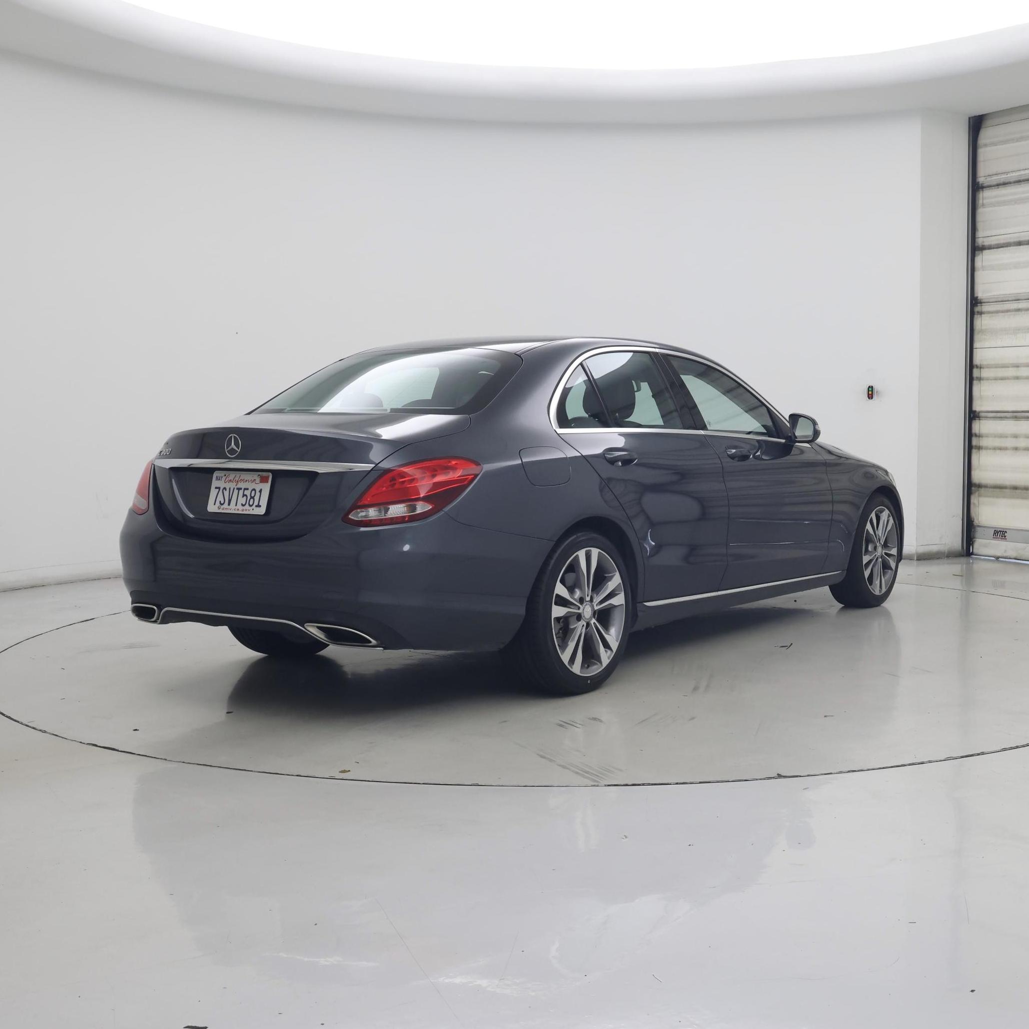 Thumbnail: 2016 Mercedes-Benz C-Class - 8