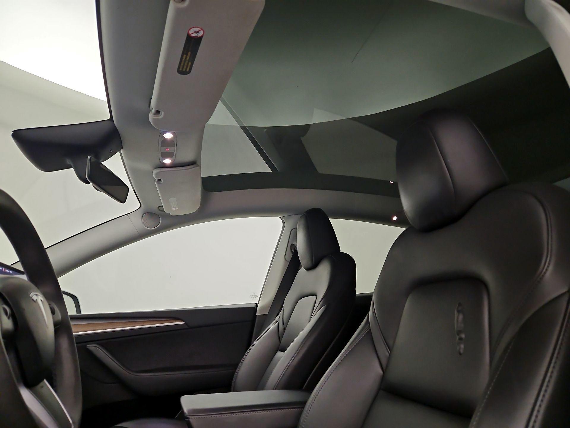 Thumbnail: 2024 Tesla Model Y - 19