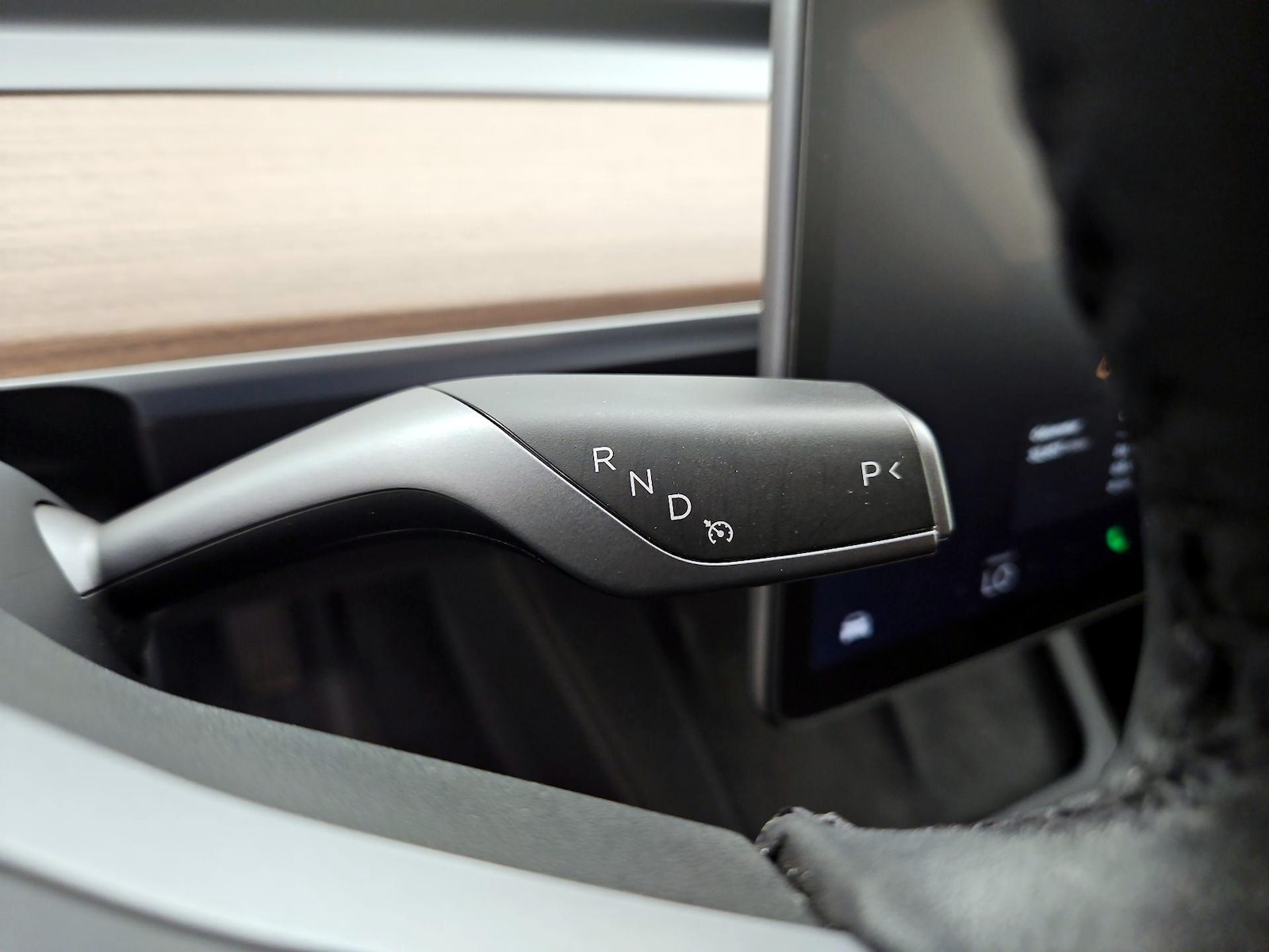 2022 Tesla Model 3 Long Range - Photo 18