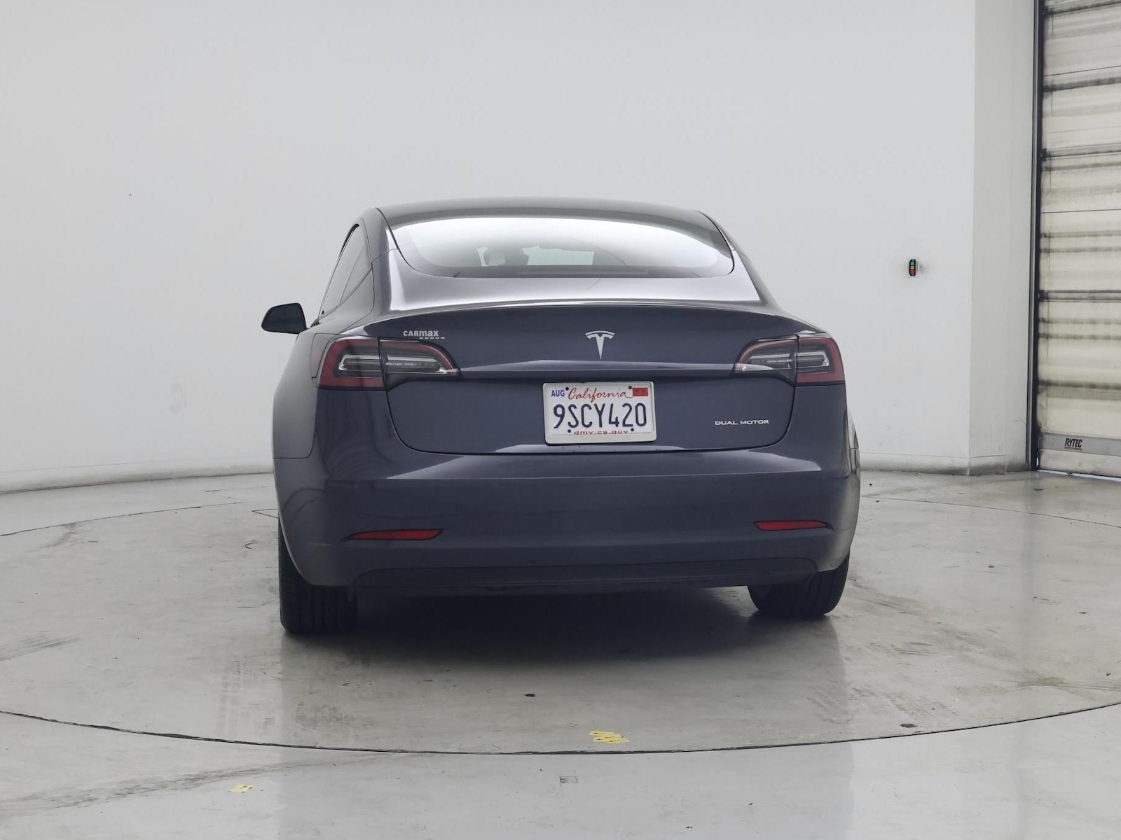 2022 Tesla Model 3 Long Range - Photo 7