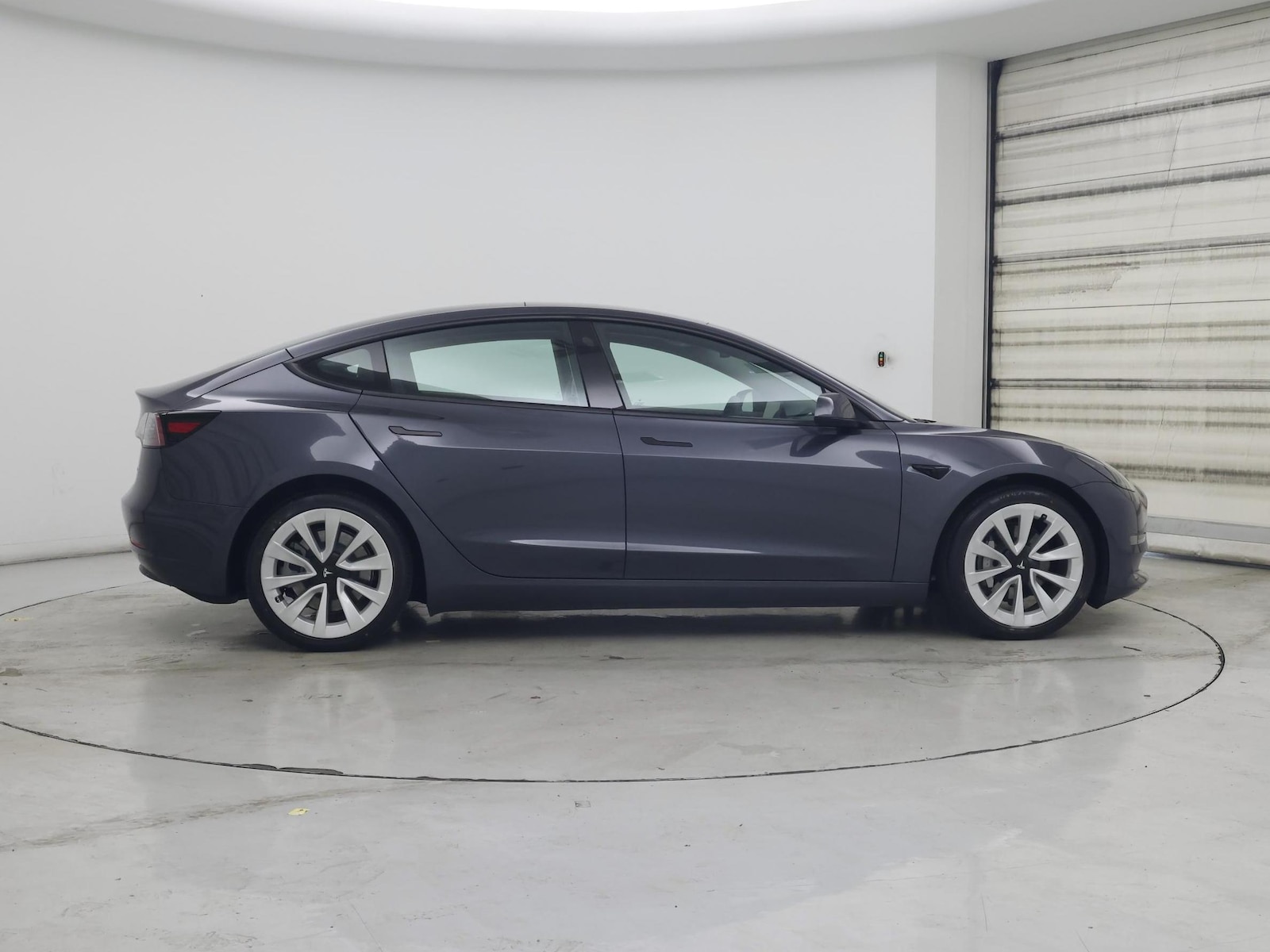 2022 Tesla Model 3 Long Range - Photo 8