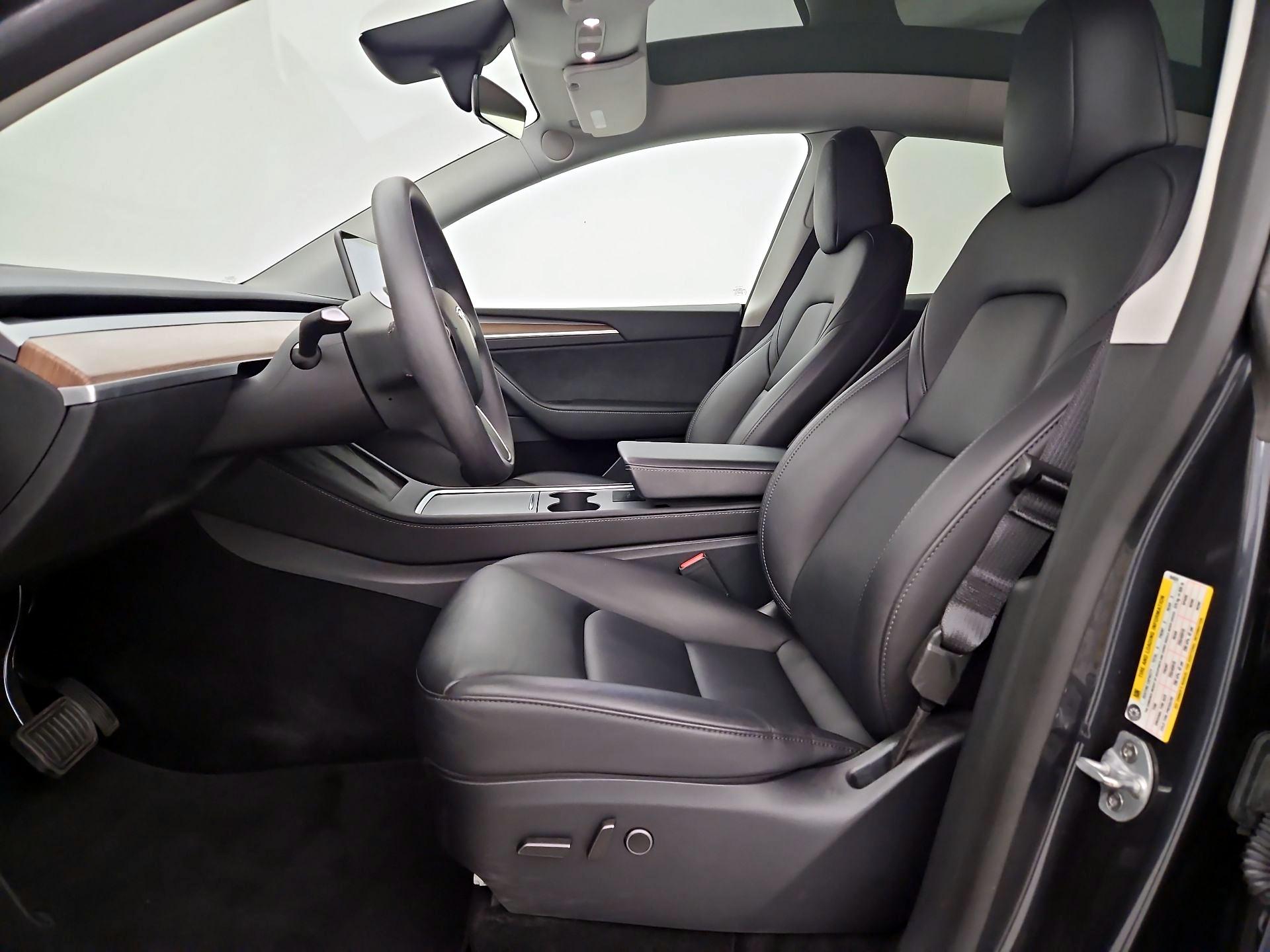 Thumbnail: 2024 Tesla Model Y - 11
