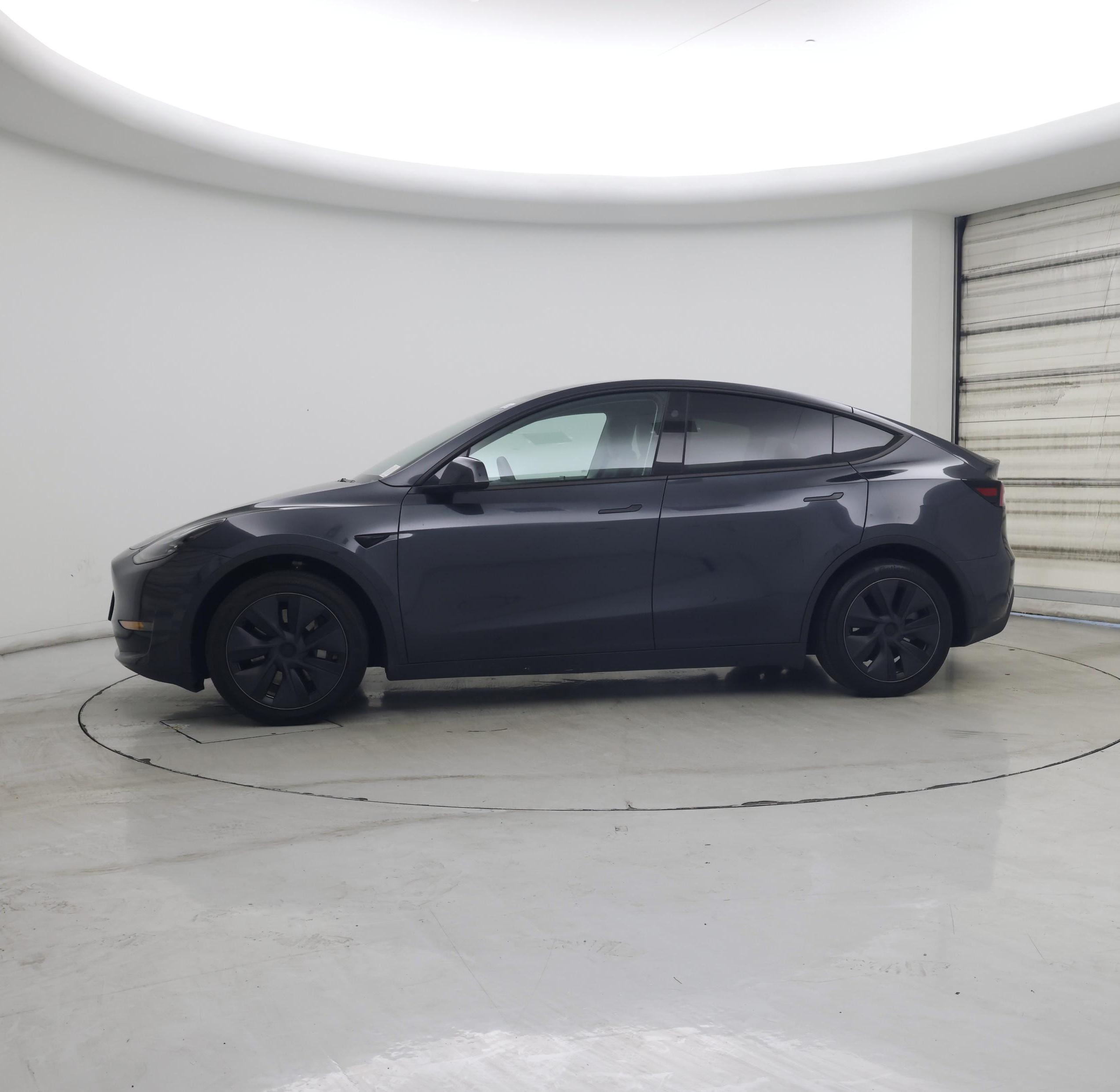 Thumbnail: 2024 Tesla Model Y - 3
