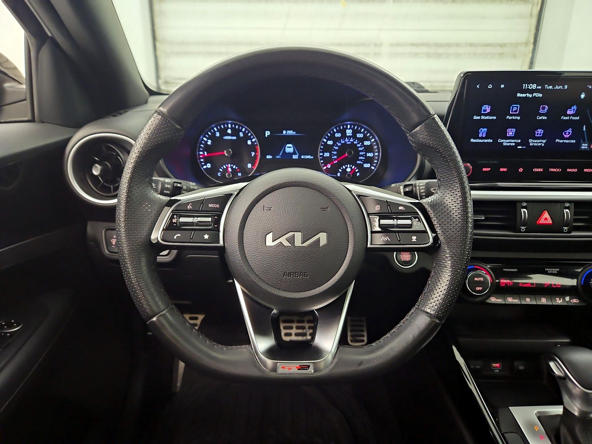 Thumbnail: 2022 Kia Forte - 10