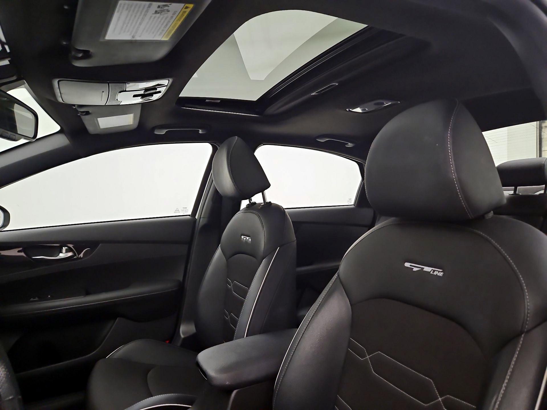 Thumbnail: 2022 Kia Forte - 20