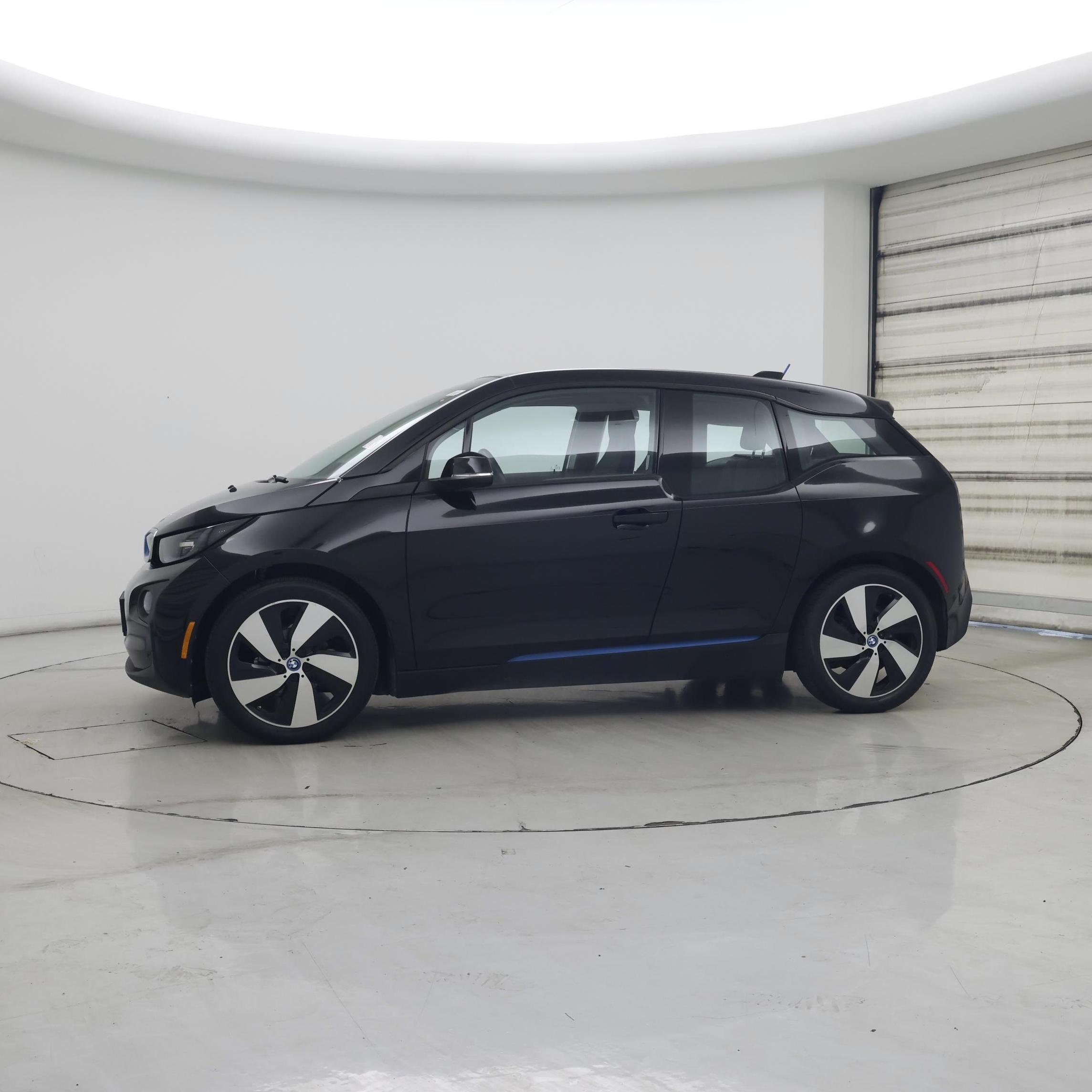 Thumbnail: 2017 BMW i3 - 3