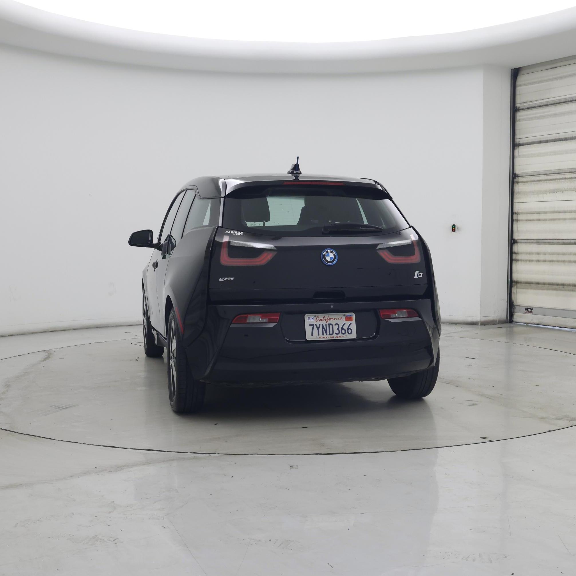 Thumbnail: 2017 BMW i3 - 6