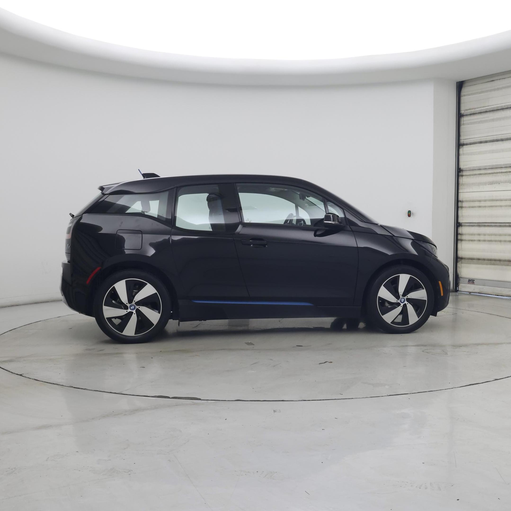 Thumbnail: 2017 BMW i3 - 7
