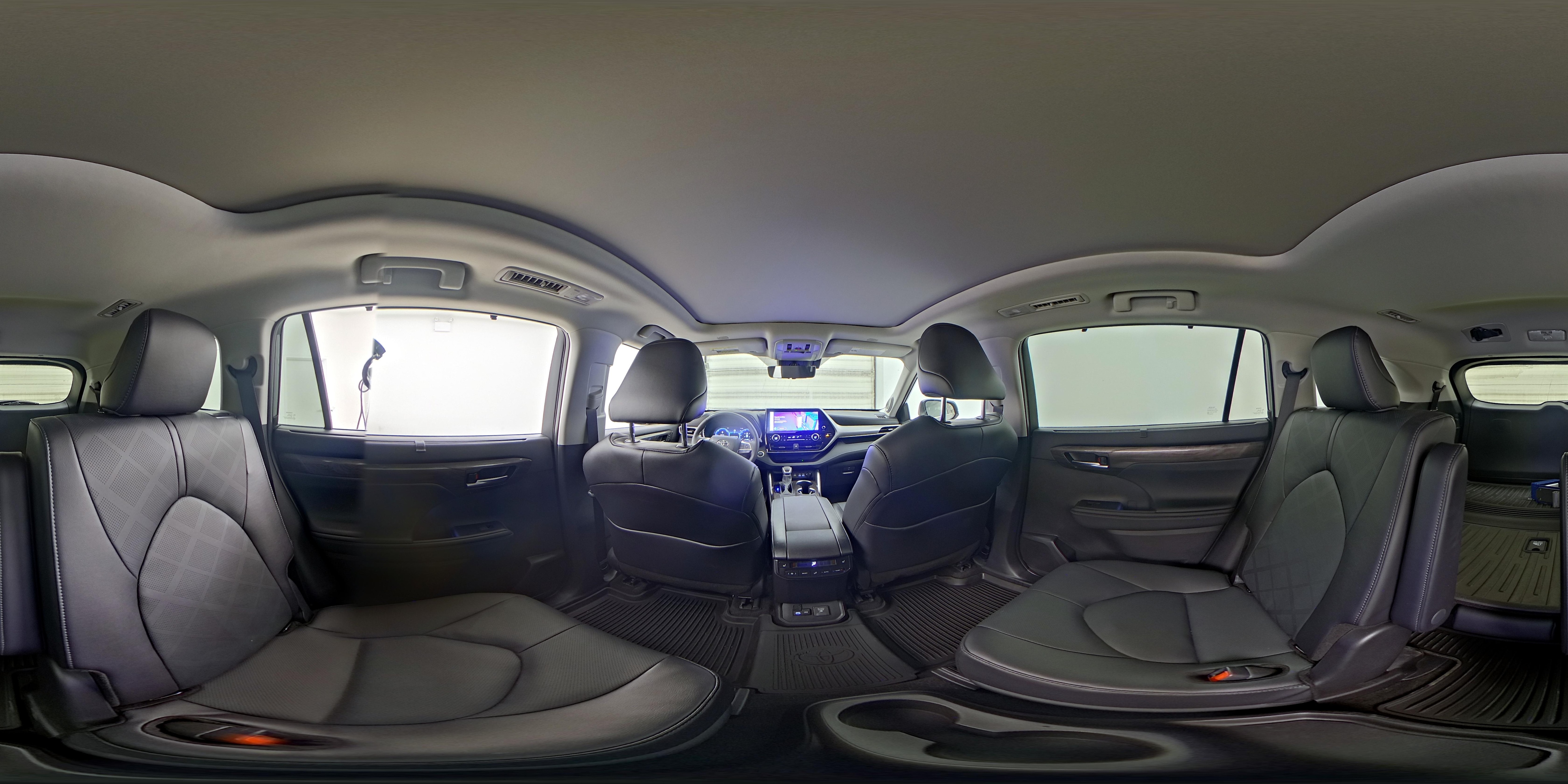 2025 Toyota Highlander Platinum - Photo 29