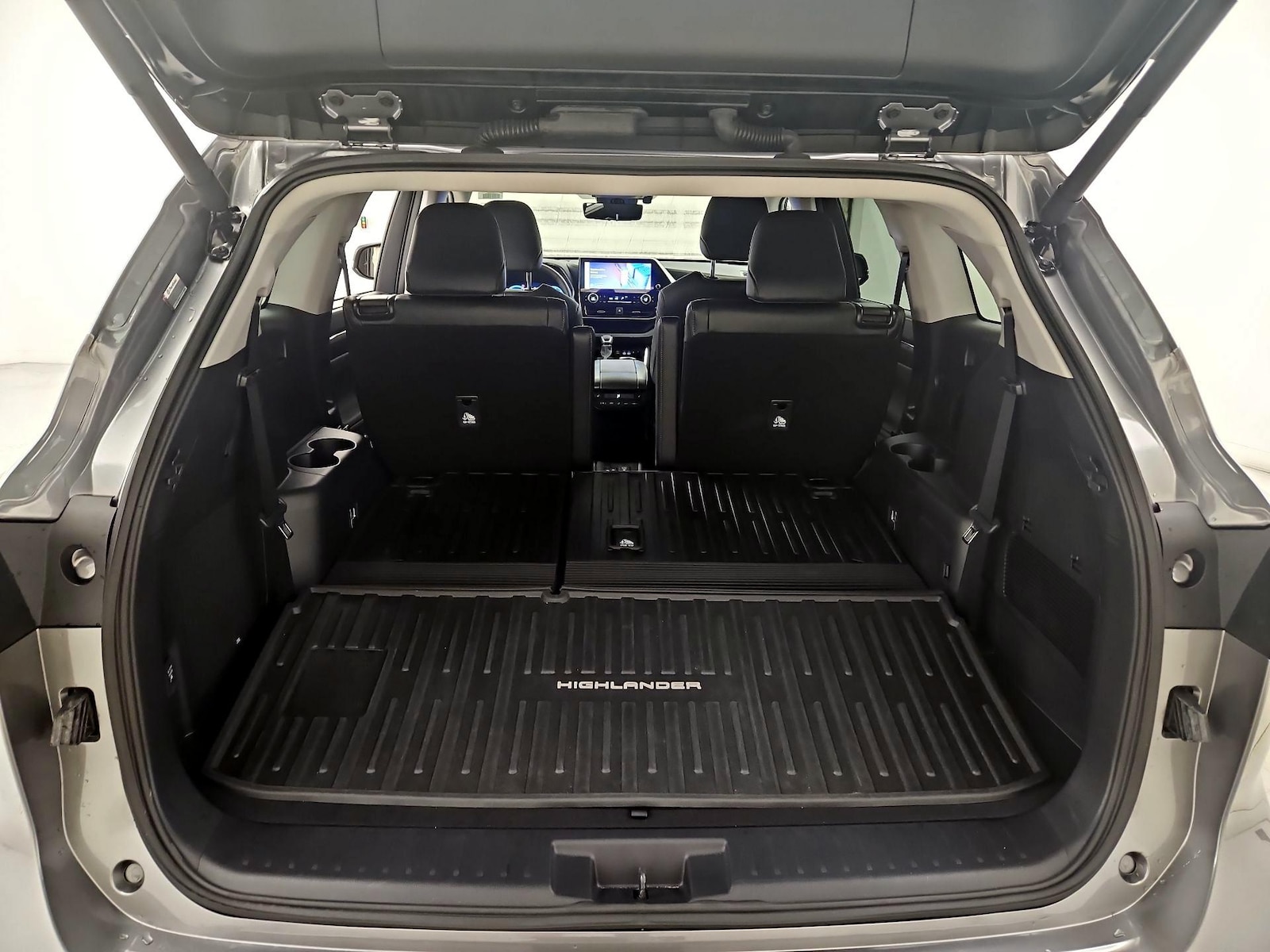 2025 Toyota Highlander Platinum - Photo 25