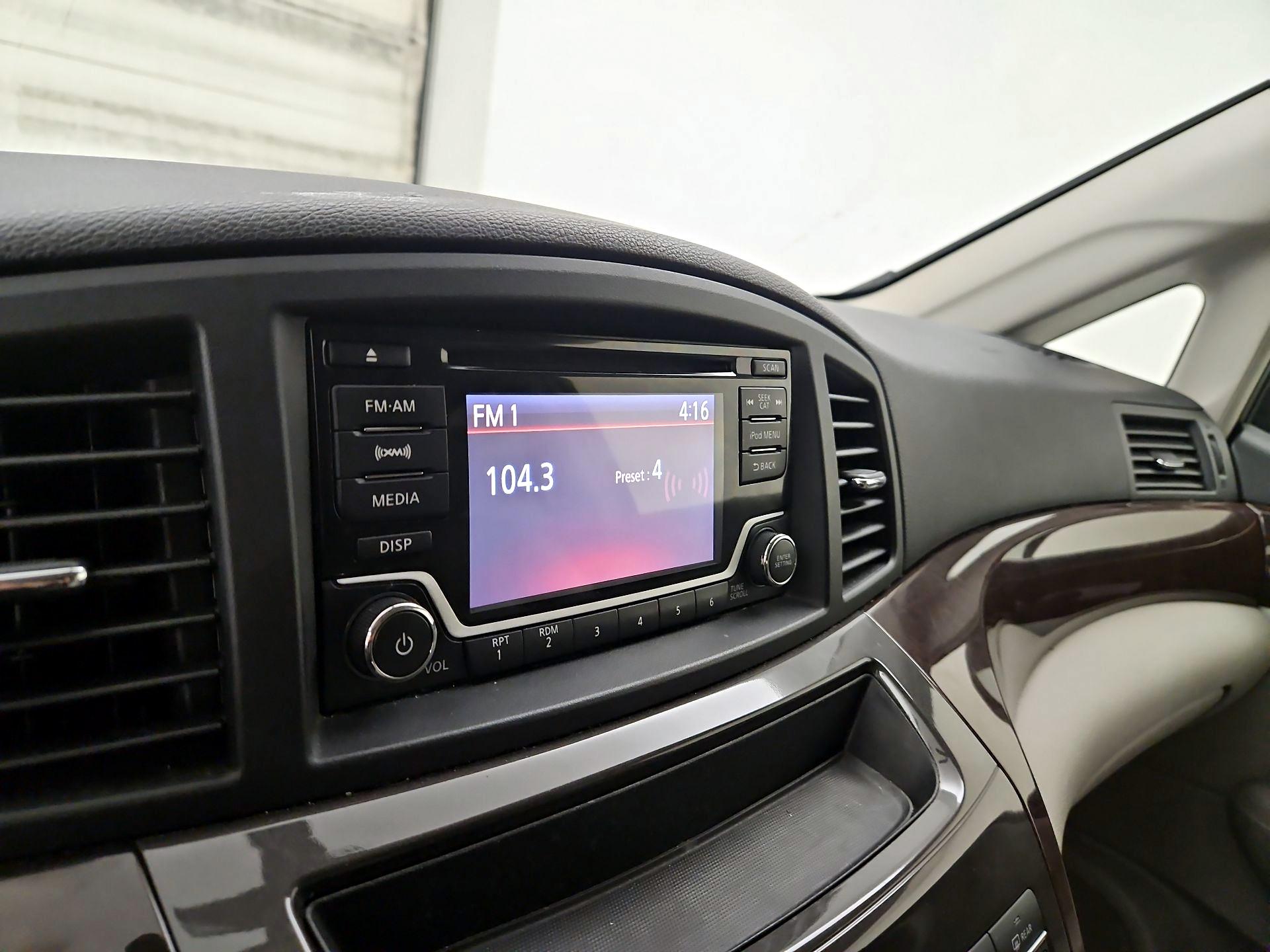 Thumbnail: 2015 Nissan Quest - 15