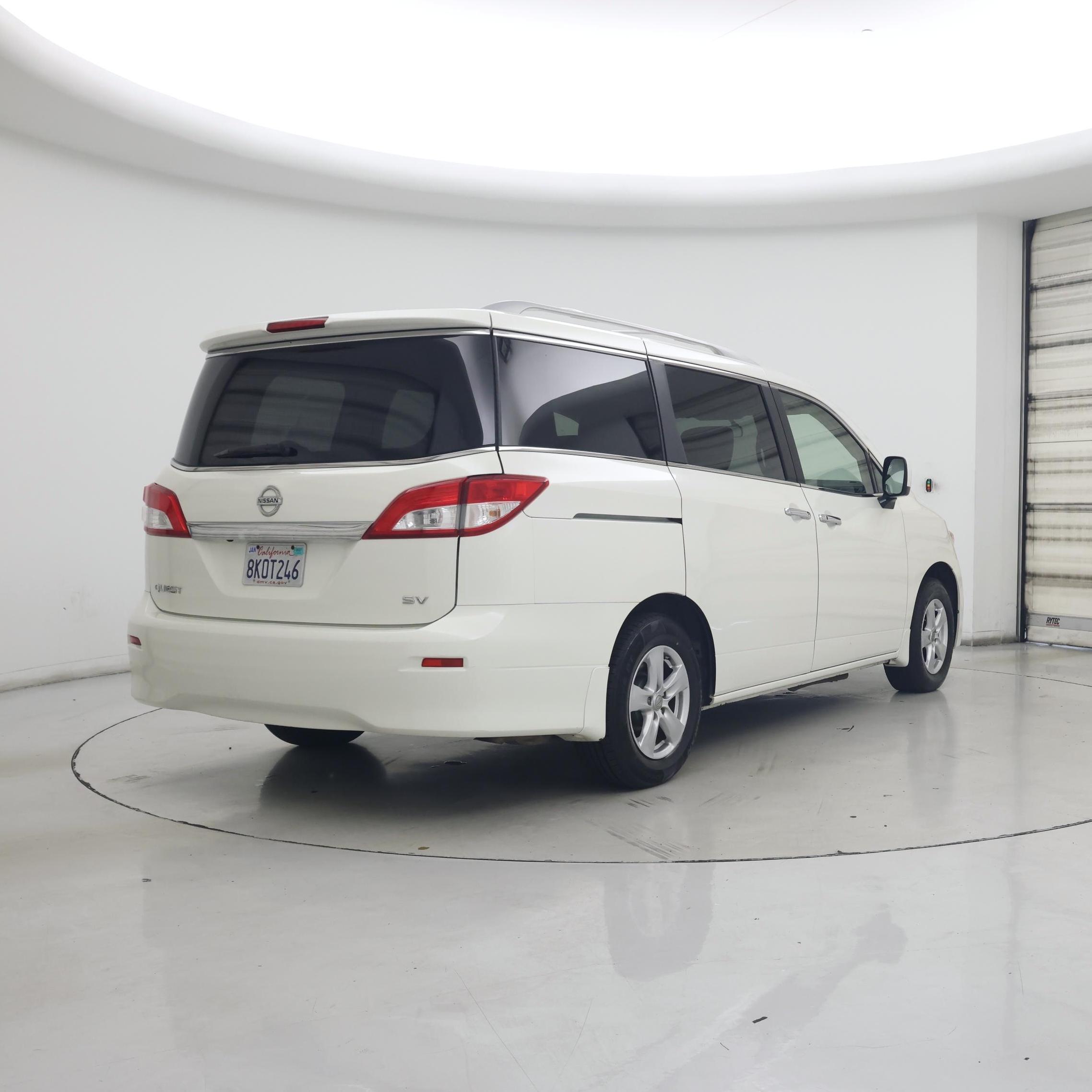 Thumbnail: 2015 Nissan Quest - 8