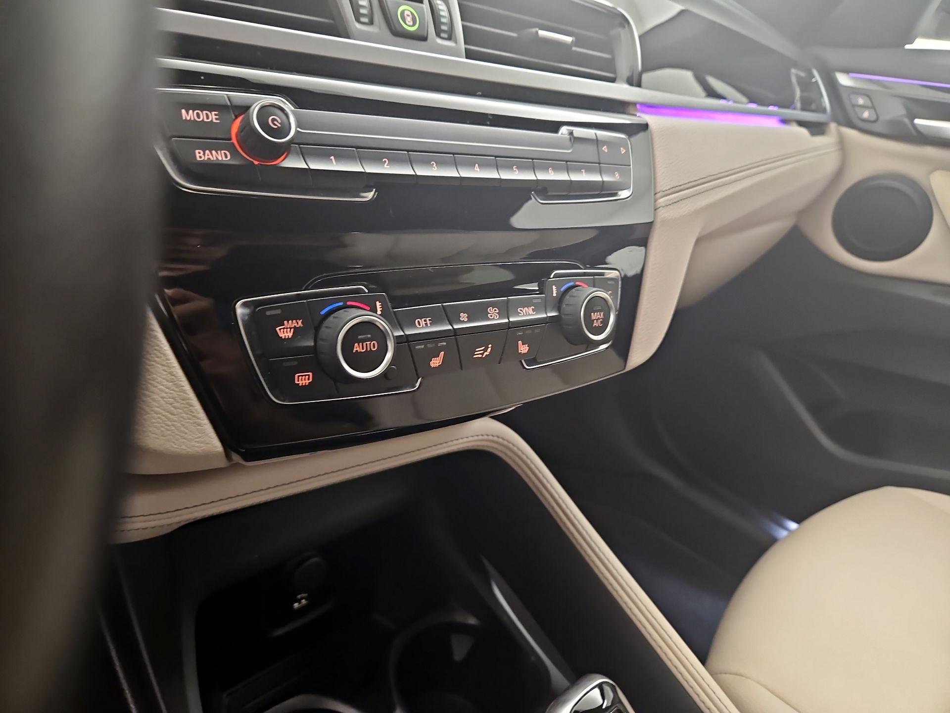 Thumbnail: 2021 BMW X1 - 17