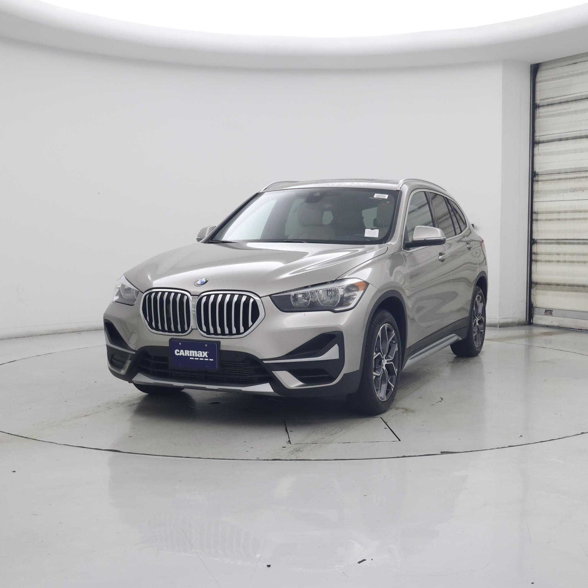 Thumbnail: 2021 BMW X1 - 4